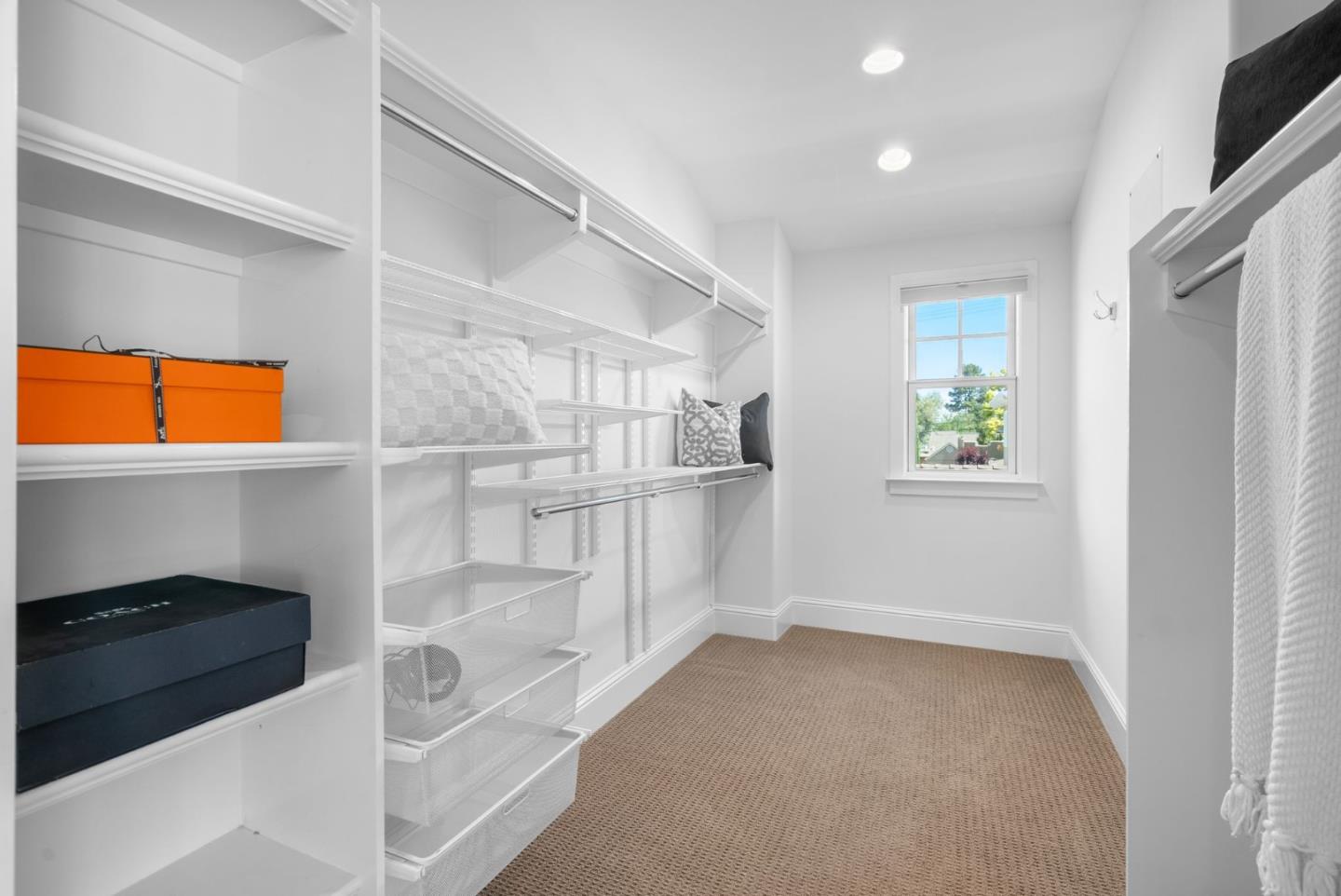 Detail Gallery Image 30 of 68 For 317 Templeton Ln, Los Gatos,  CA 95032 - 5 Beds | 4/1 Baths