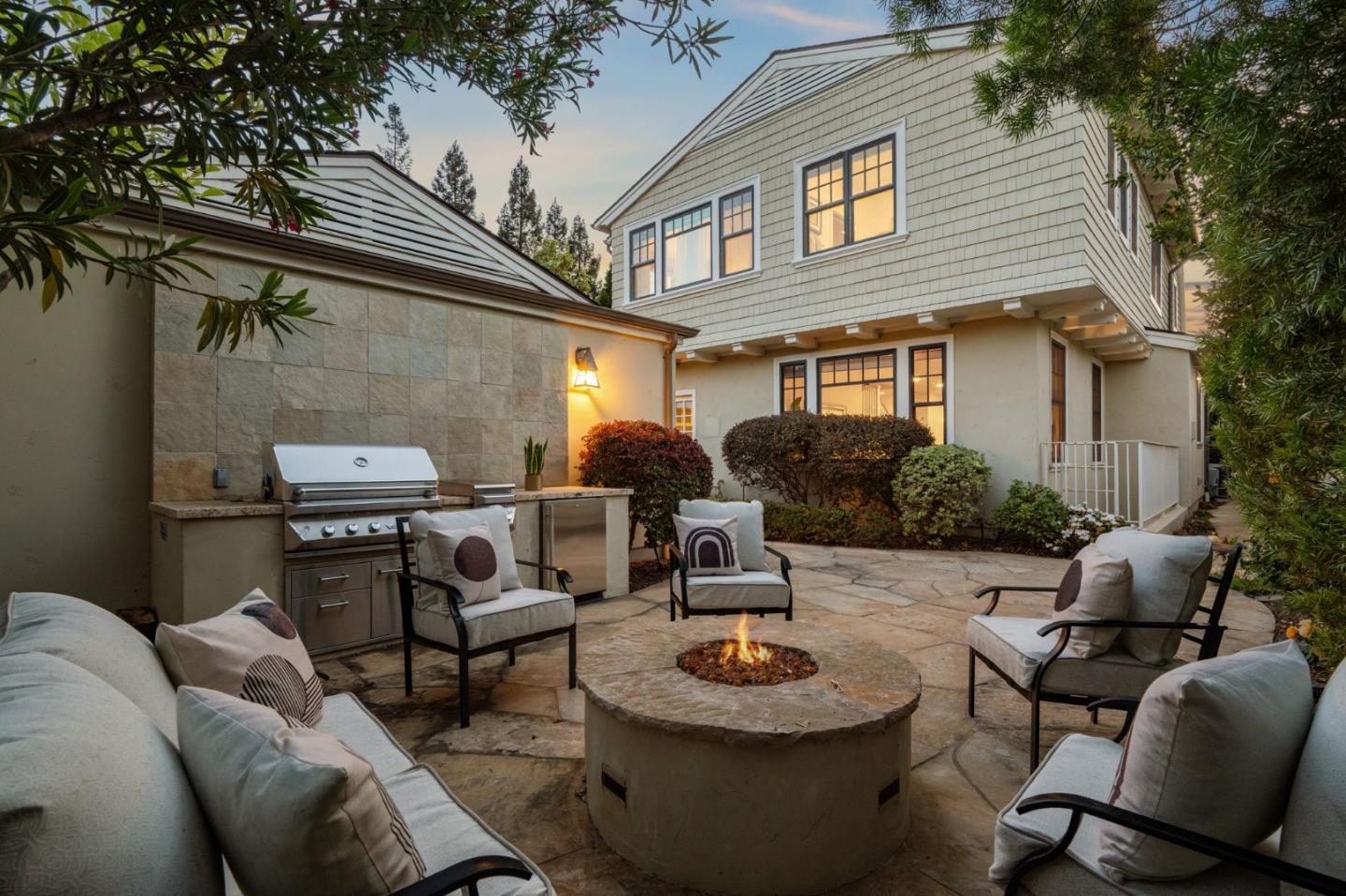 Detail Gallery Image 55 of 68 For 317 Templeton Ln, Los Gatos,  CA 95032 - 5 Beds | 4/1 Baths