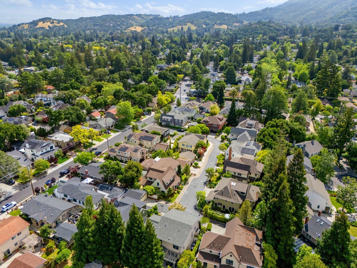 Detail Gallery Image 66 of 68 For 317 Templeton Ln, Los Gatos,  CA 95032 - 5 Beds | 4/1 Baths