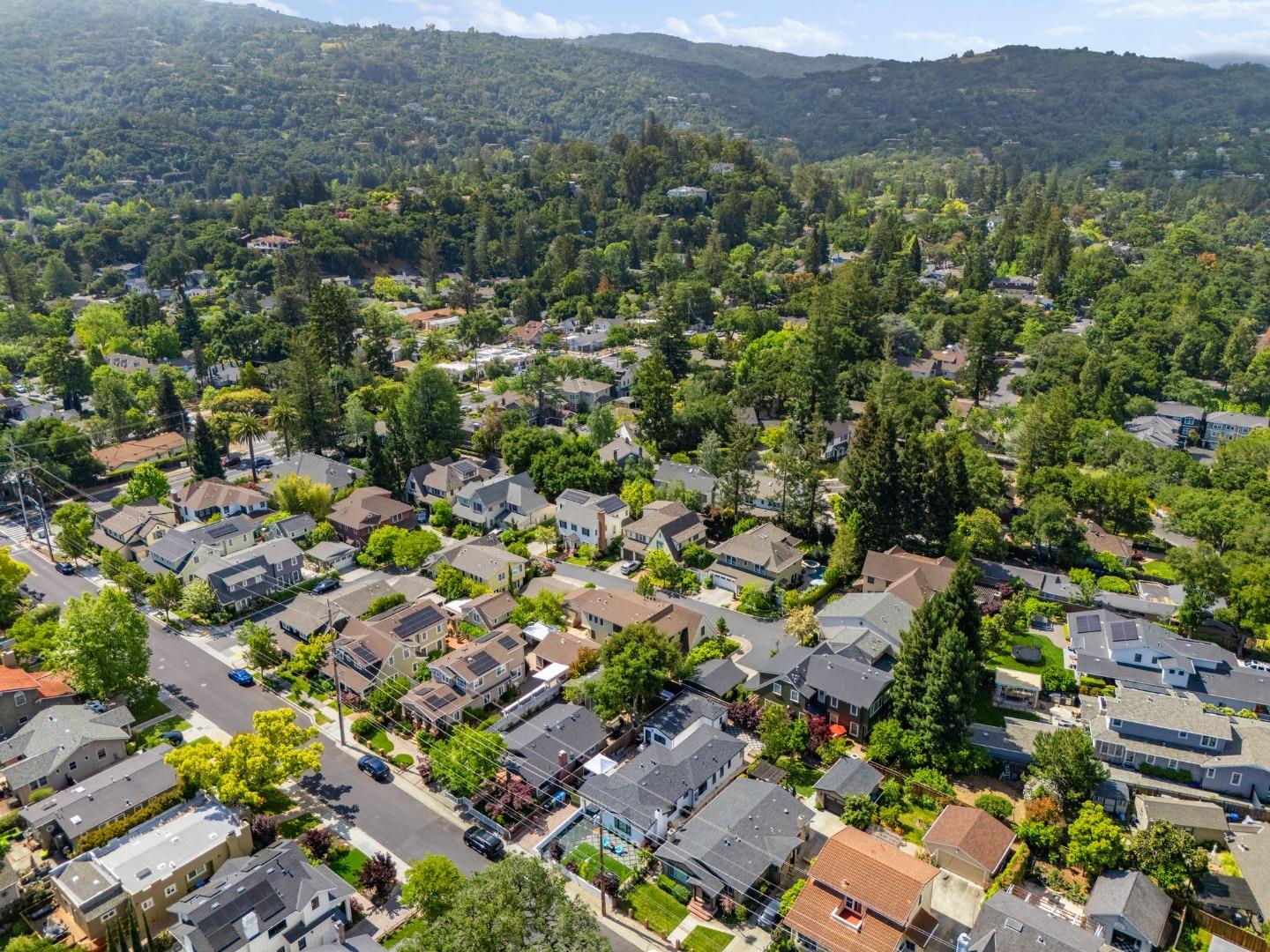 Detail Gallery Image 67 of 68 For 317 Templeton Ln, Los Gatos,  CA 95032 - 5 Beds | 4/1 Baths