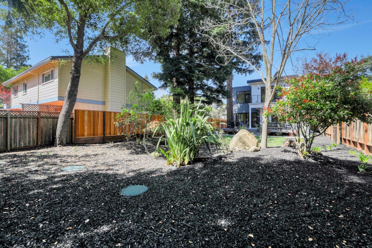 Detail Gallery Image 67 of 89 For 546 9th Ave, Menlo Park,  CA 94025 - 4 Beds | 4/1 Baths