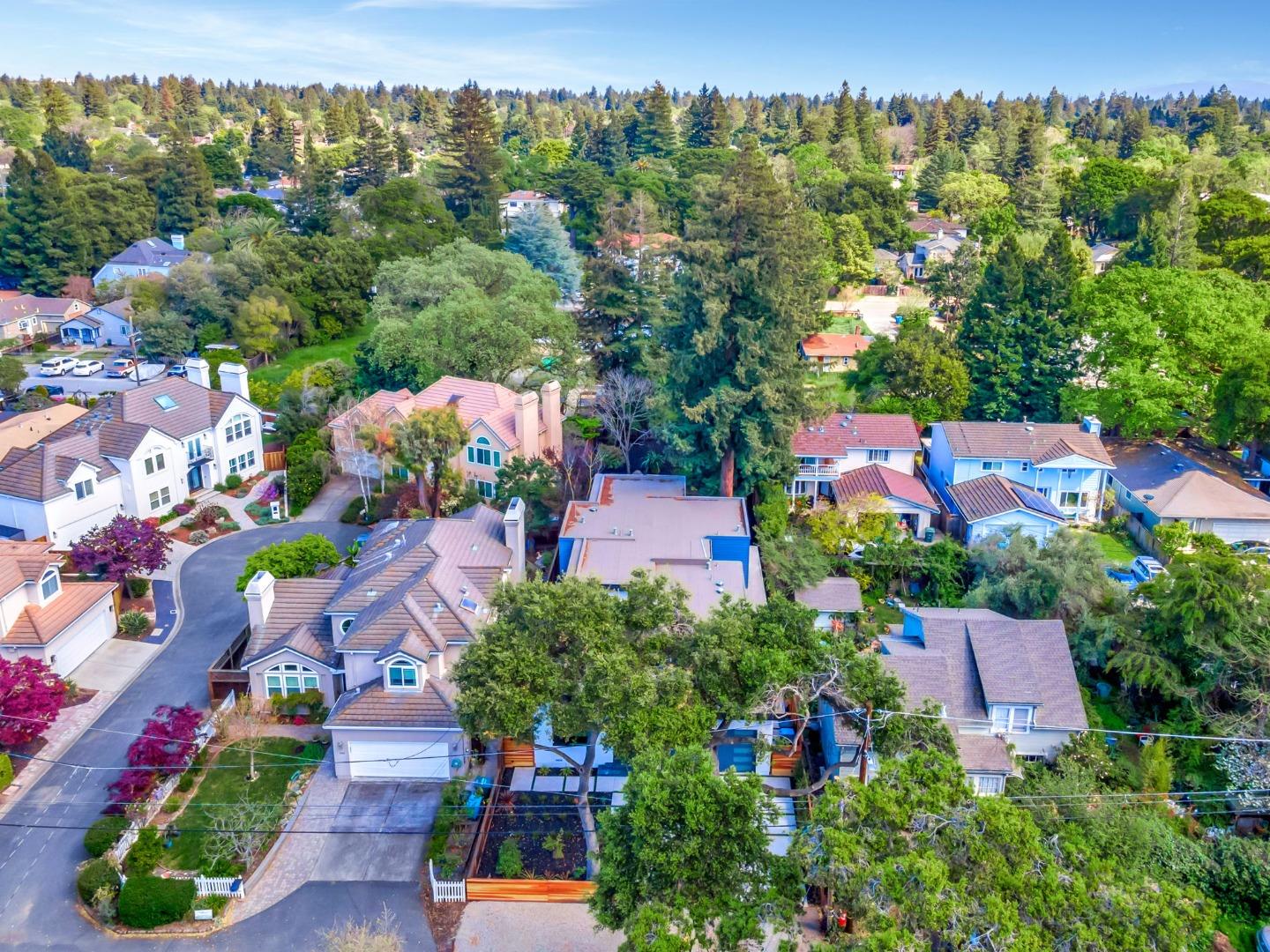 Detail Gallery Image 81 of 89 For 546 9th Ave, Menlo Park,  CA 94025 - 4 Beds | 4/1 Baths