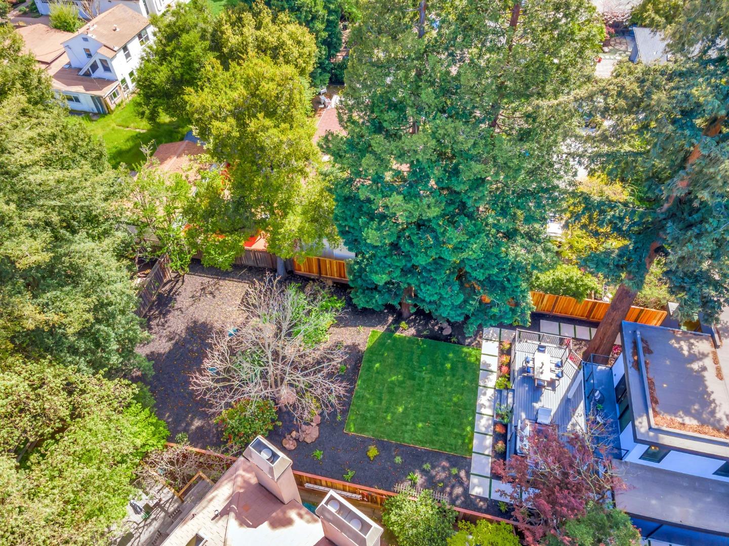 Detail Gallery Image 85 of 89 For 546 9th Ave, Menlo Park,  CA 94025 - 4 Beds | 4/1 Baths