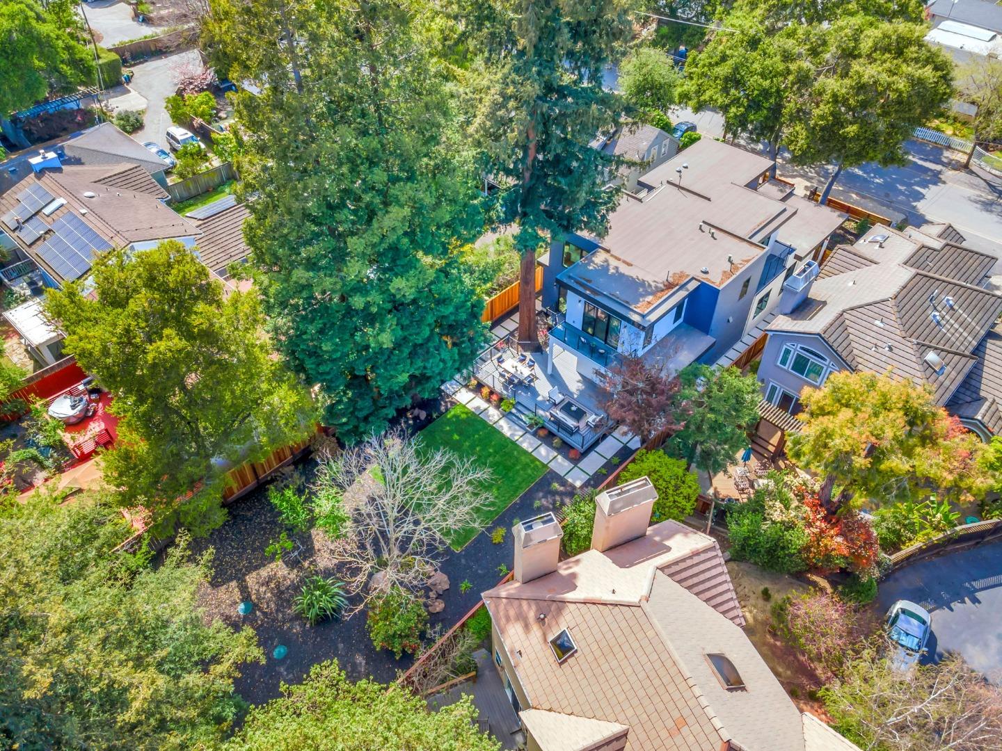 Detail Gallery Image 86 of 89 For 546 9th Ave, Menlo Park,  CA 94025 - 4 Beds | 4/1 Baths