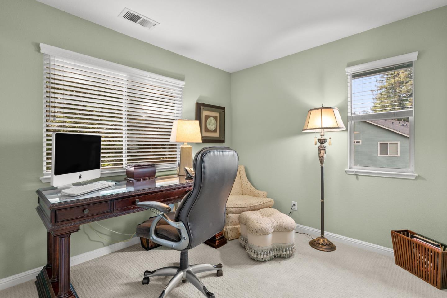 Detail Gallery Image 19 of 26 For 120 Claremont Terrace, Santa Cruz,  CA 95060 - 2 Beds | 2/1 Baths