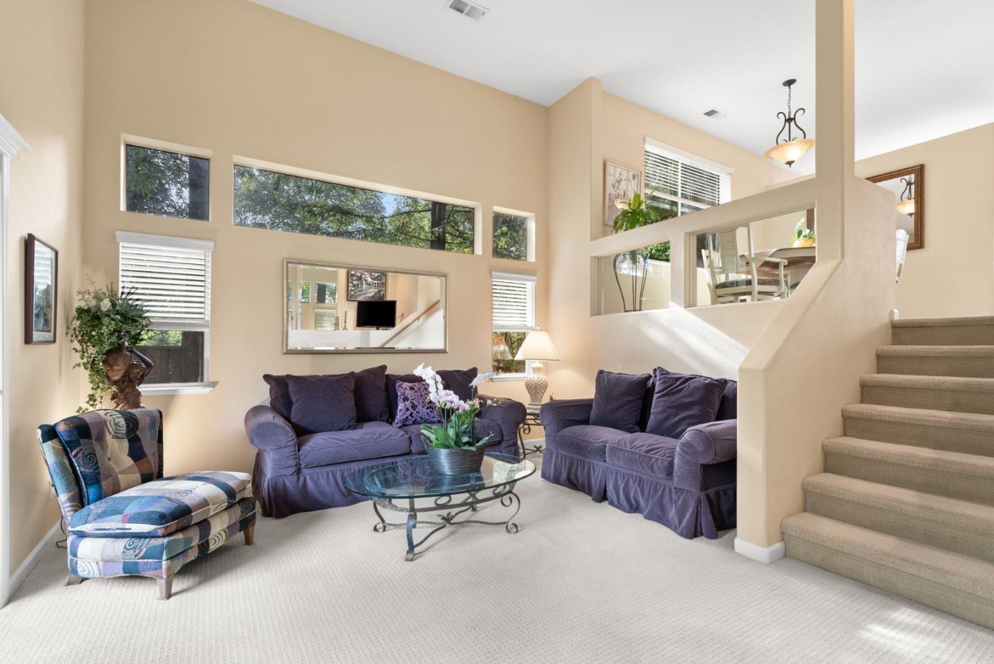 Detail Gallery Image 7 of 26 For 120 Claremont Terrace, Santa Cruz,  CA 95060 - 2 Beds | 2/1 Baths
