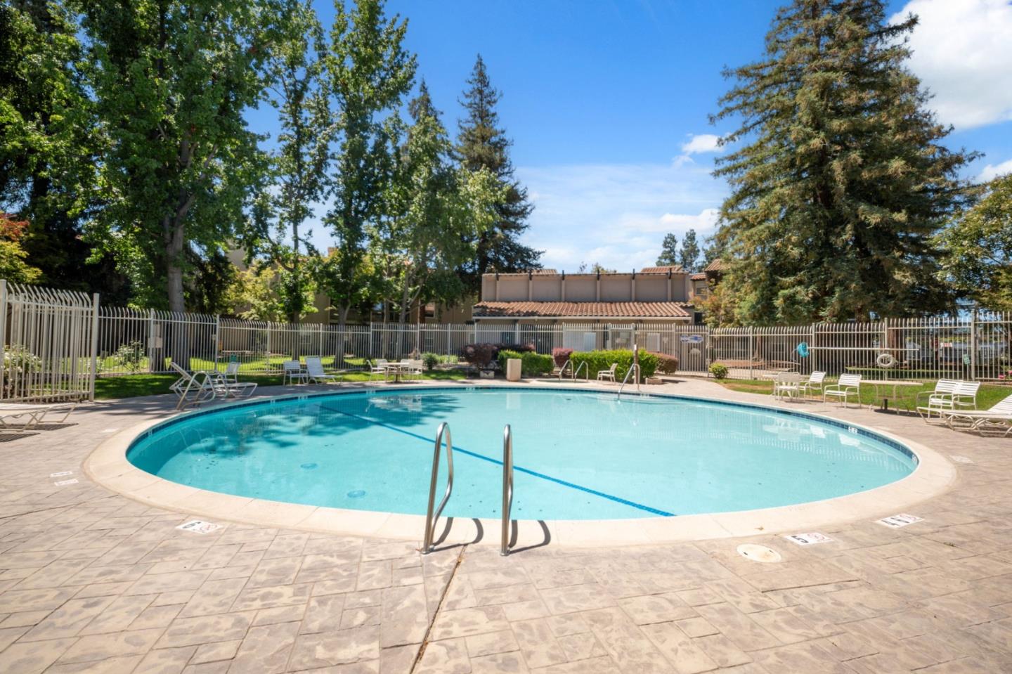 Detail Gallery Image 18 of 23 For 1087 Murrieta #242,  Livermore,  CA 94550 - 1 Beds | 1 Baths