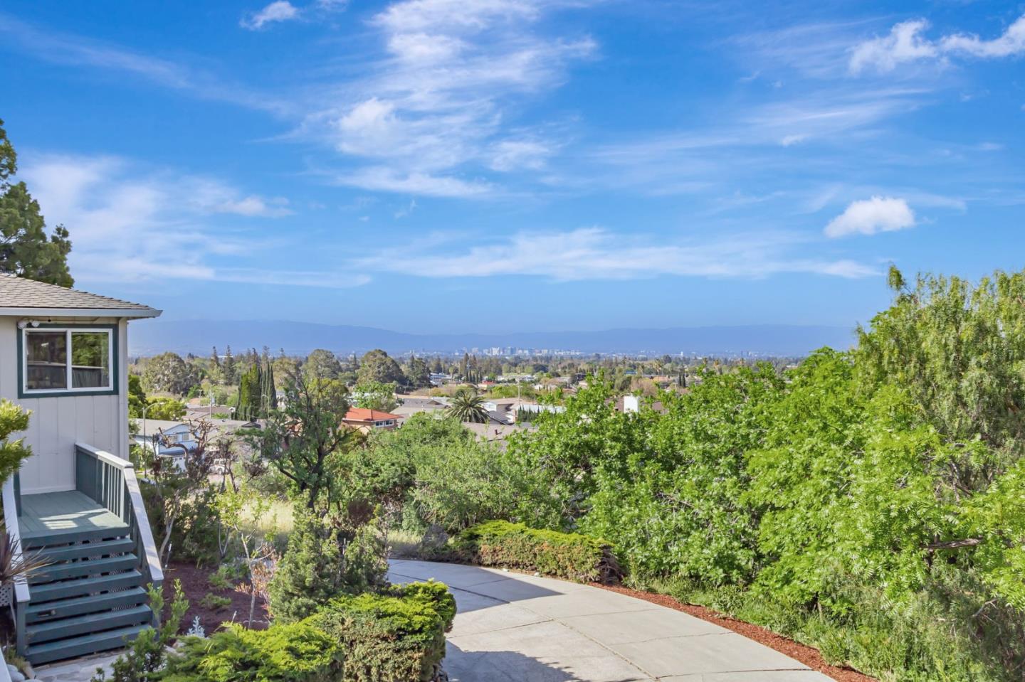 Detail Gallery Image 65 of 97 For 3449 Suncrest Ave, San Jose,  CA 95132 - 5 Beds | 2/1 Baths