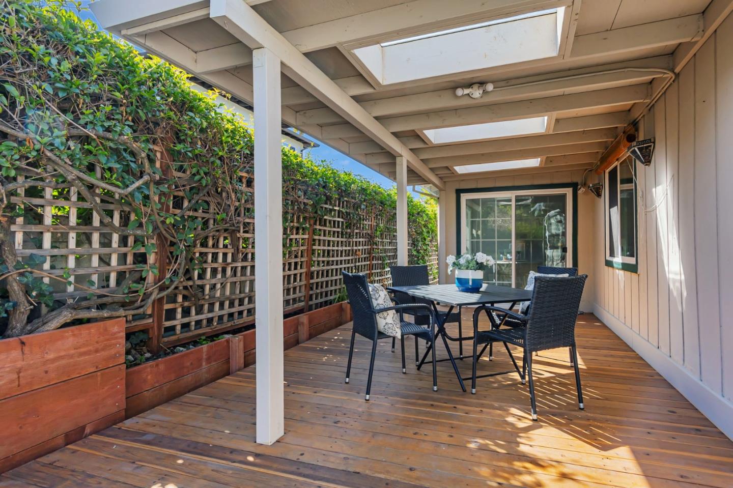 Detail Gallery Image 66 of 97 For 3449 Suncrest Ave, San Jose,  CA 95132 - 5 Beds | 2/1 Baths