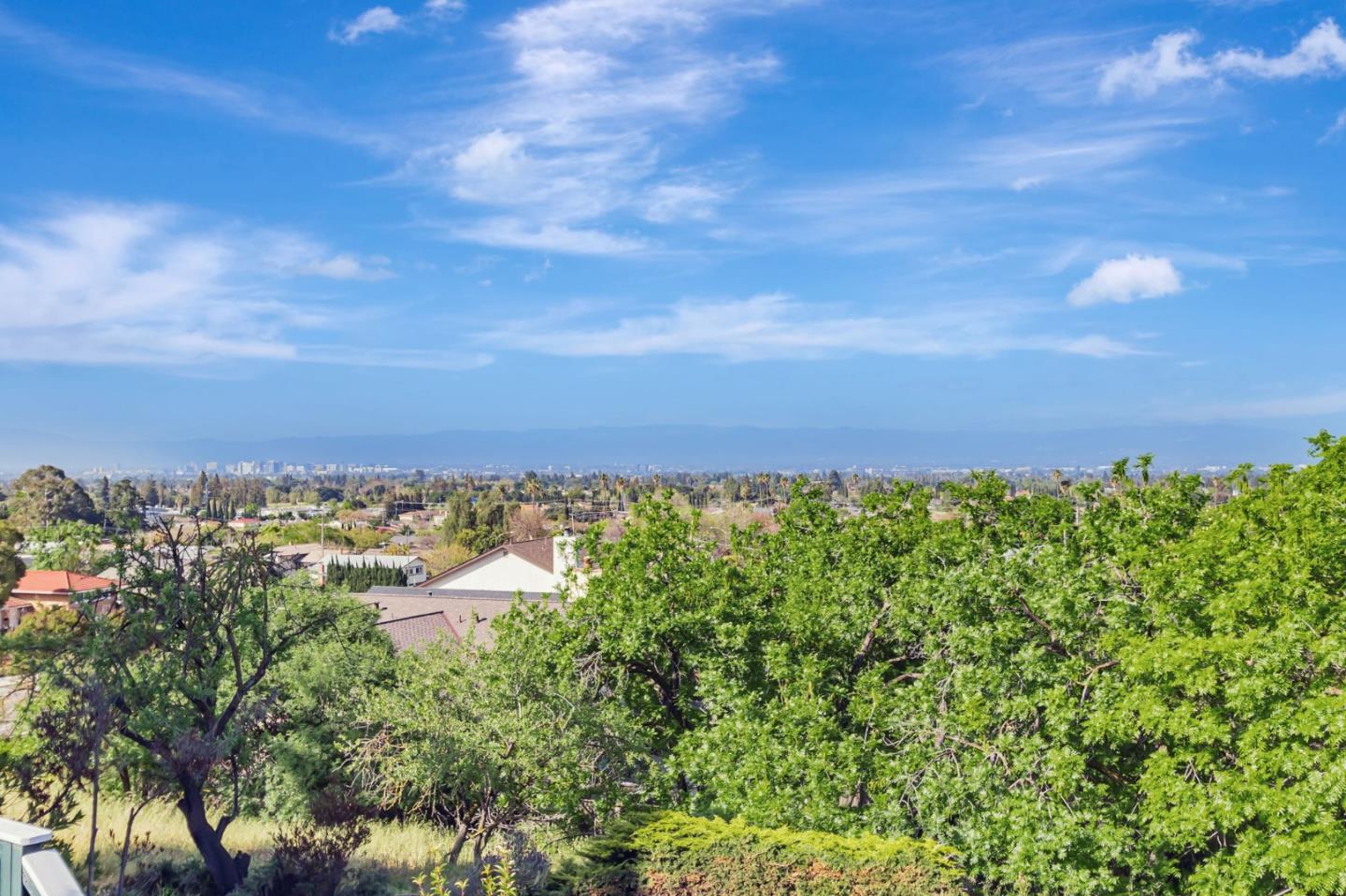 Detail Gallery Image 69 of 97 For 3449 Suncrest Ave, San Jose,  CA 95132 - 5 Beds | 2/1 Baths
