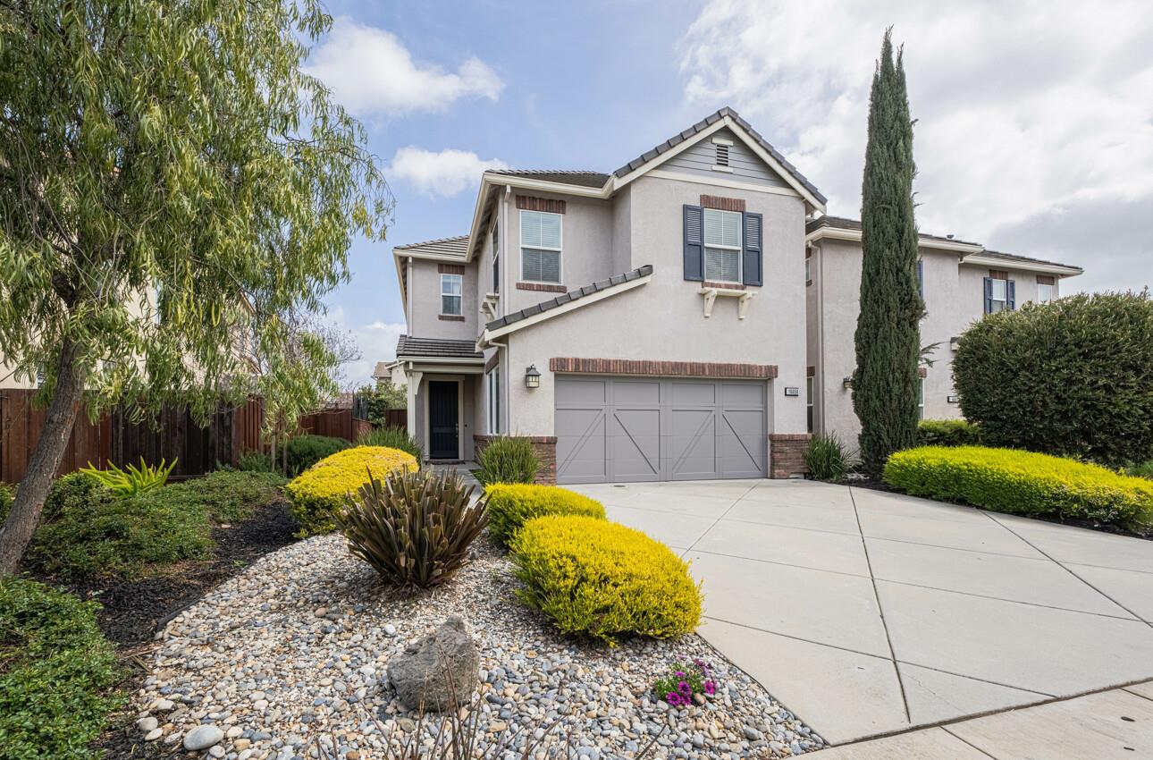 Detail Gallery Image 2 of 56 For 16650 San Gabriel Ct, Morgan Hill,  CA 95037 - 3 Beds | 2/1 Baths