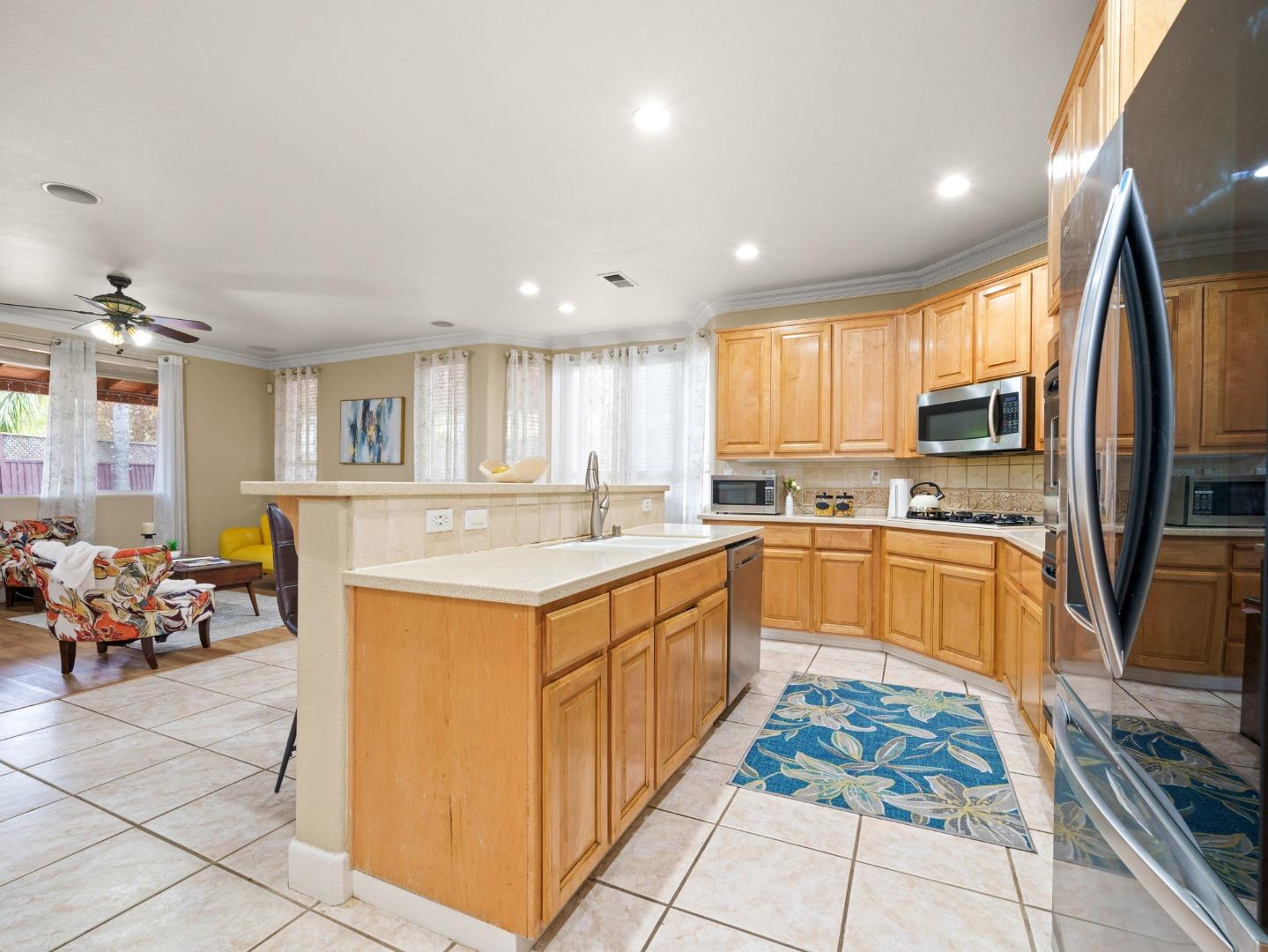 Detail Gallery Image 27 of 43 For 9740 Linnet Ct, Gilroy,  CA 95020 - 5 Beds | 3 Baths