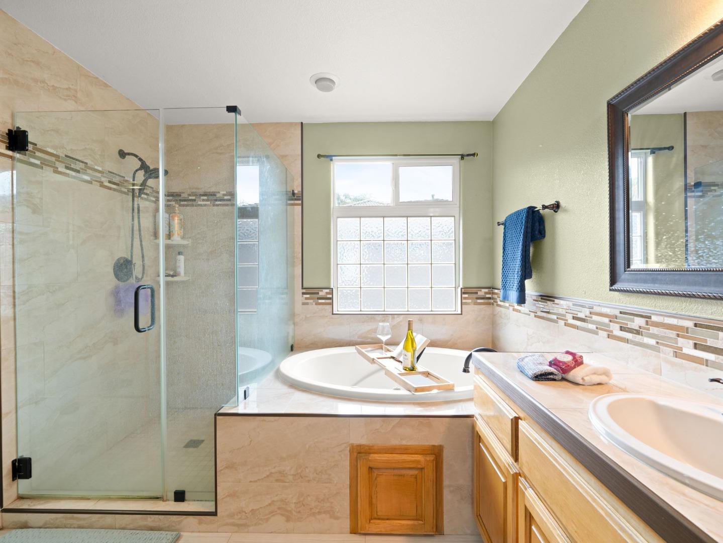 Detail Gallery Image 39 of 43 For 9740 Linnet Ct, Gilroy,  CA 95020 - 5 Beds | 3 Baths