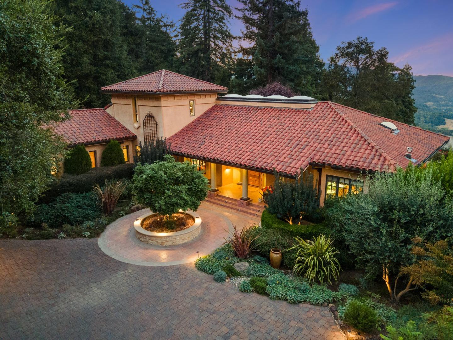 Detail Gallery Image 12 of 84 For 21106 Brush Rd, Los Gatos,  CA 95033 - 4 Beds | 3 Baths