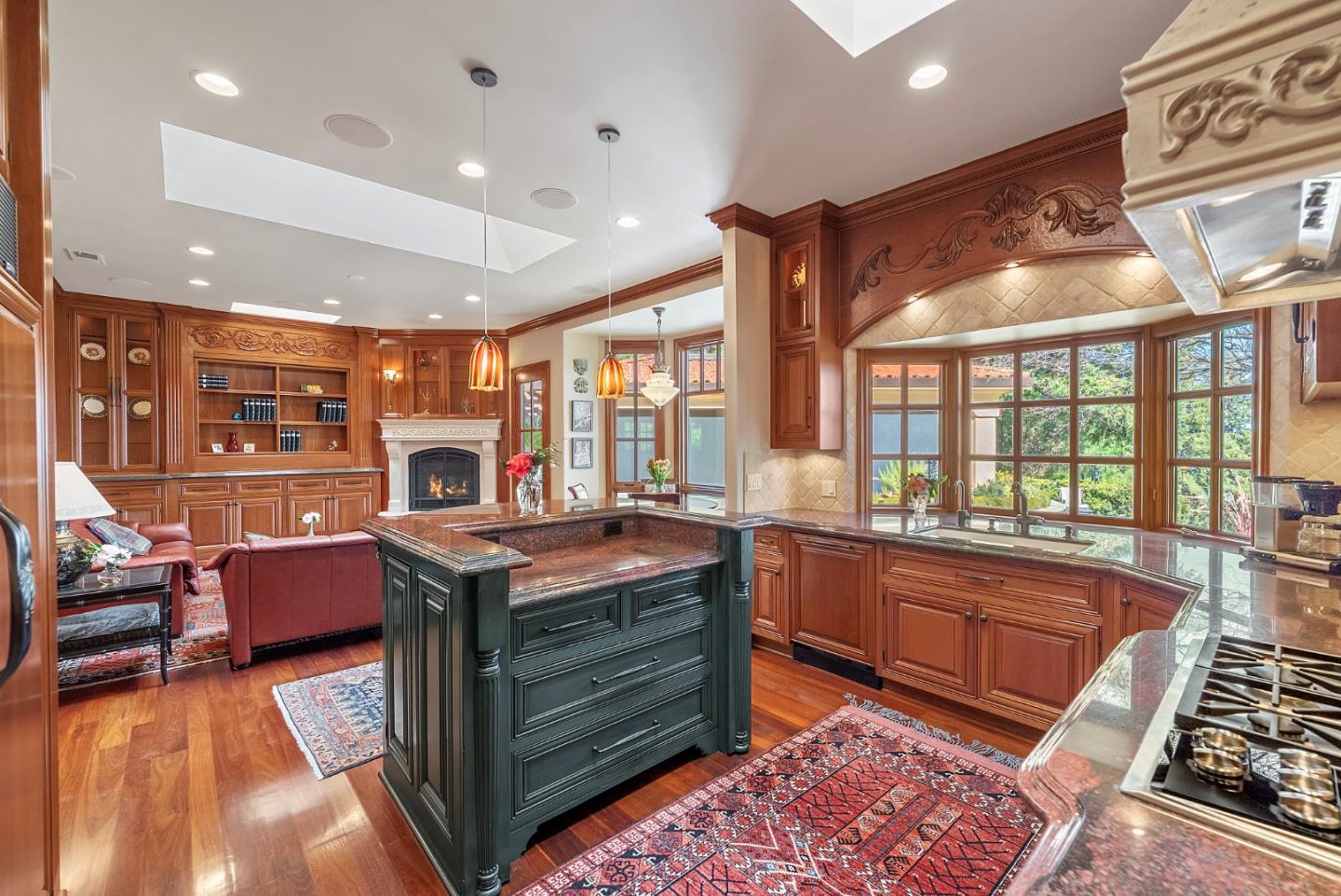 Detail Gallery Image 19 of 84 For 21106 Brush Rd, Los Gatos,  CA 95033 - 4 Beds | 3 Baths