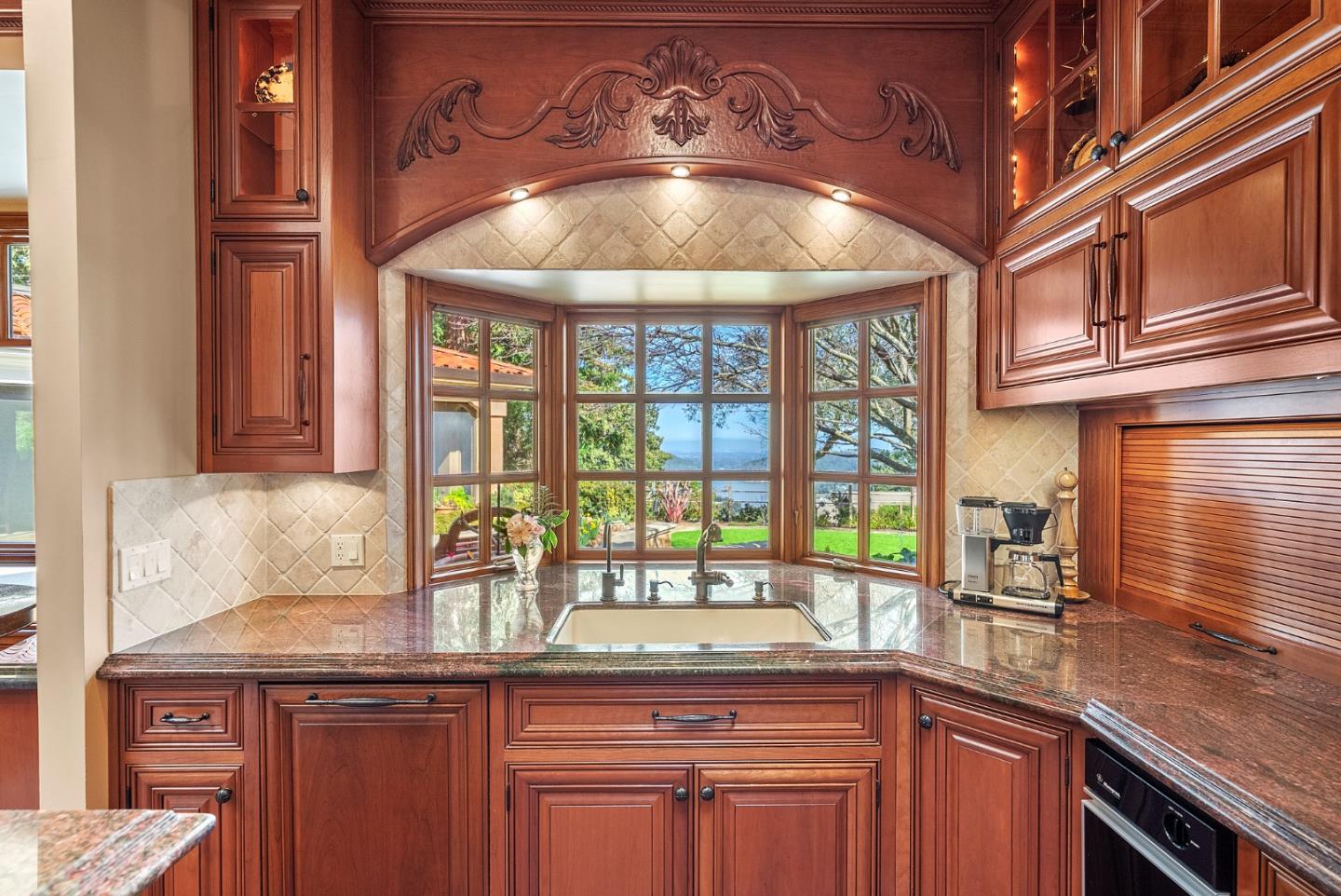 Detail Gallery Image 20 of 84 For 21106 Brush Rd, Los Gatos,  CA 95033 - 4 Beds | 3 Baths