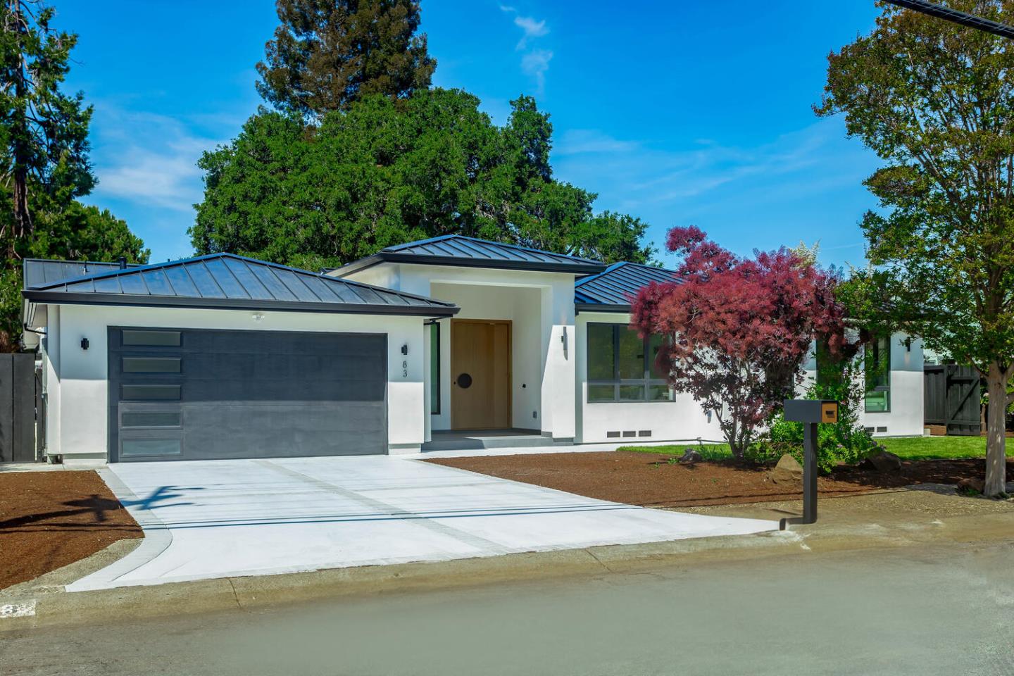 Detail Gallery Image 2 of 45 For 83 Sevilla Dr, Los Altos,  CA 94022 - 5 Beds | 5 Baths