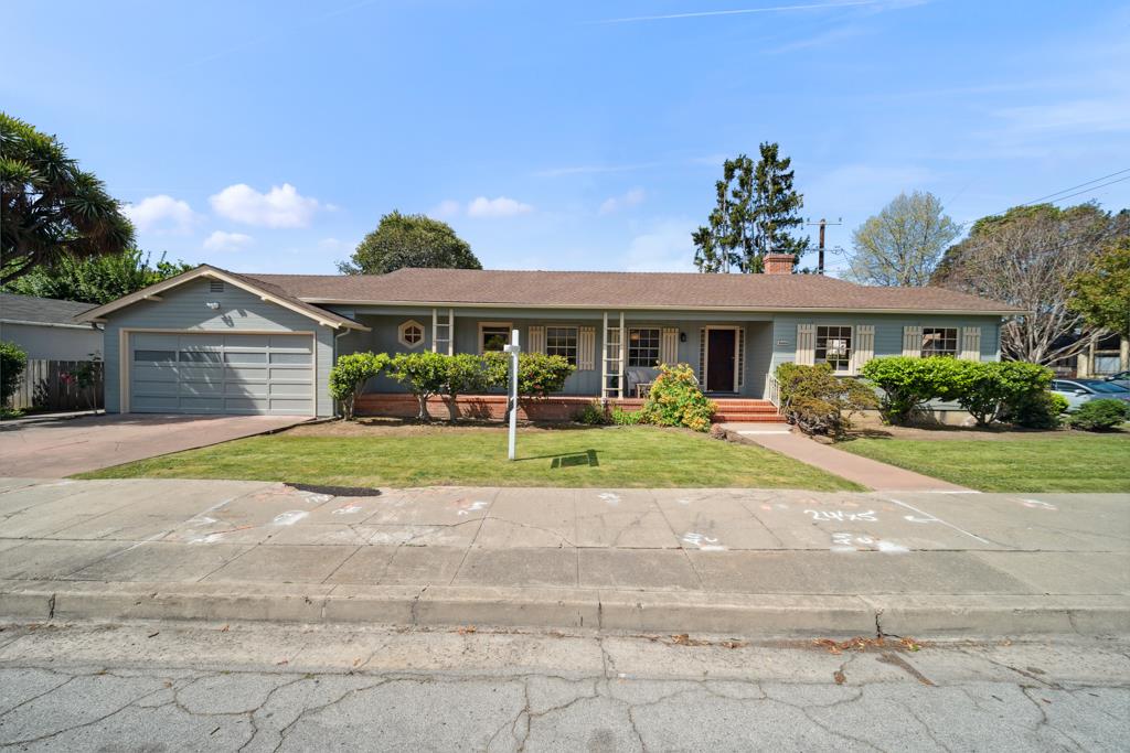 Detail Gallery Image 2 of 62 For 1111 San Rafael St, San Leandro,  CA 94577 - 2 Beds | 1/1 Baths
