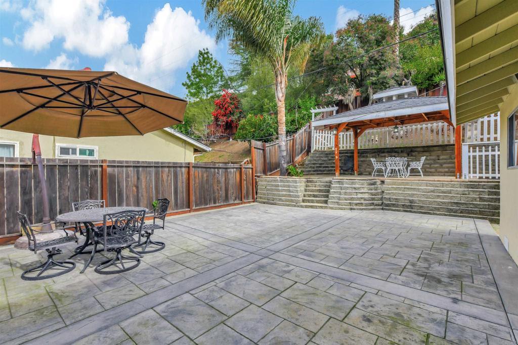 Detail Gallery Image 12 of 21 For 758 Candlestick Way, San Jose,  CA 95127 - 5 Beds | 3 Baths