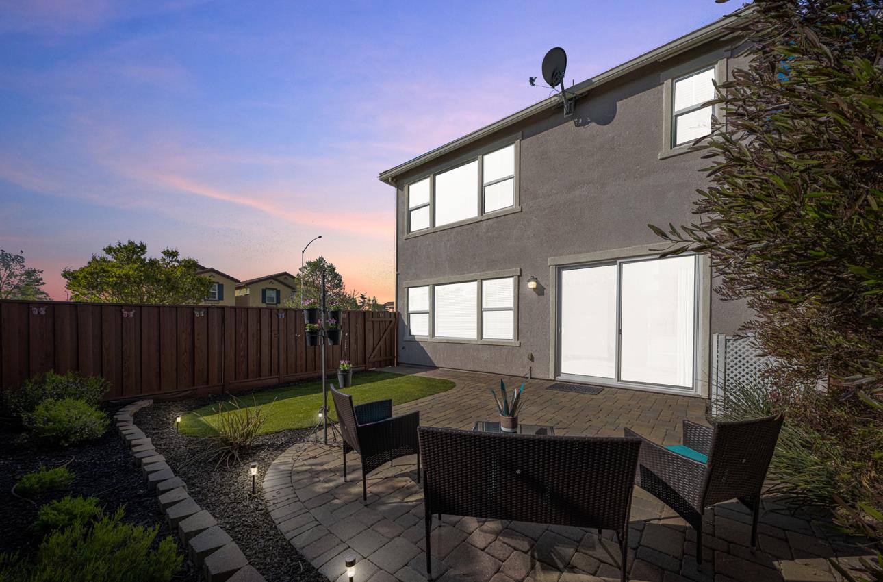 Detail Gallery Image 21 of 69 For 655 San Marino Ct, Morgan Hill,  CA 95037 - 4 Beds | 3 Baths