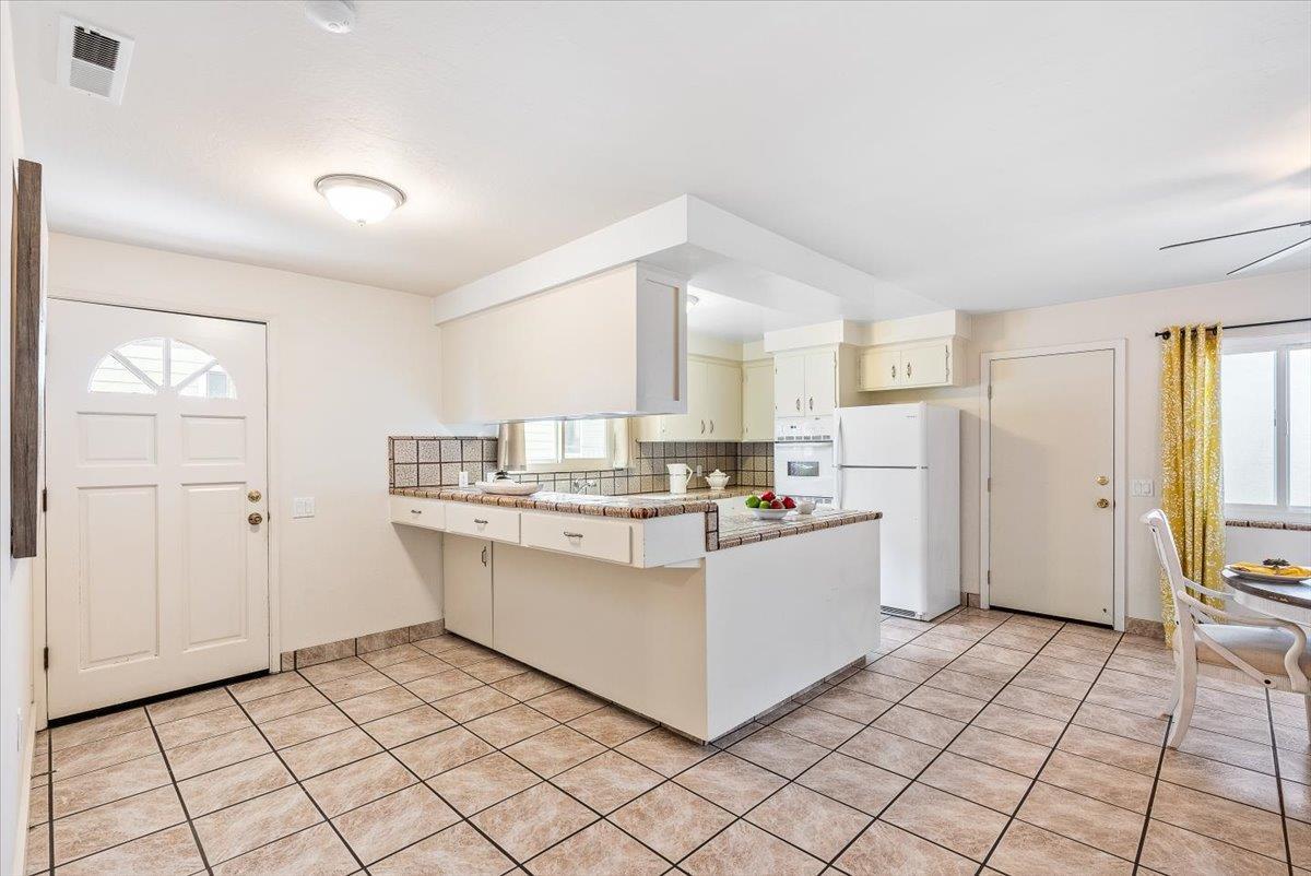 Detail Gallery Image 35 of 69 For 739 W Franklin St, Monterey,  CA 93940 - – Beds | – Baths