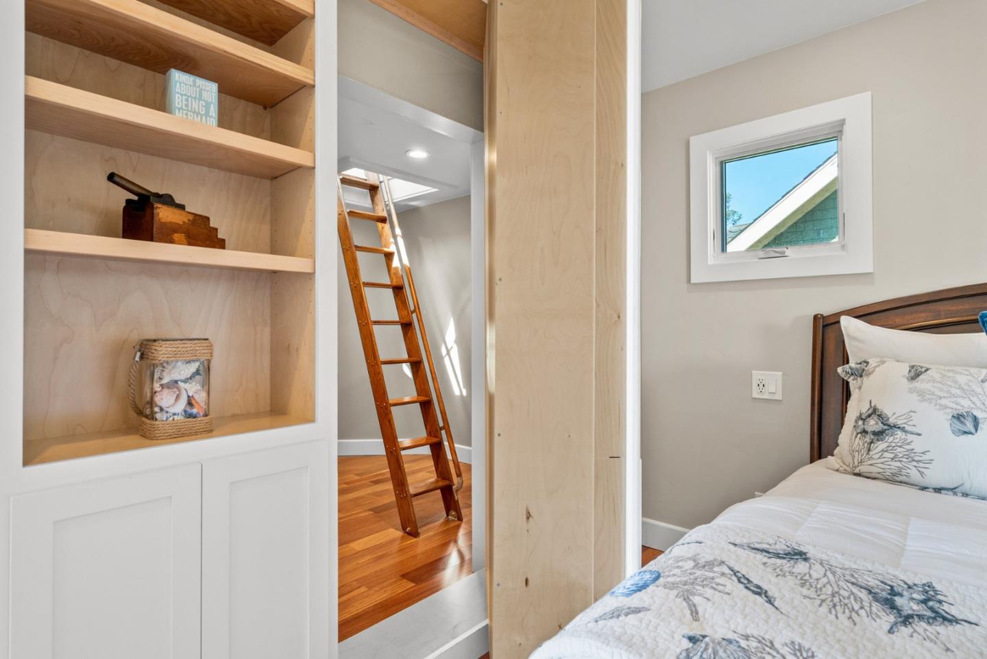 Detail Gallery Image 31 of 70 For 2974 E Cliff Dr, Santa Cruz,  CA 95062 - 3 Beds | 3 Baths