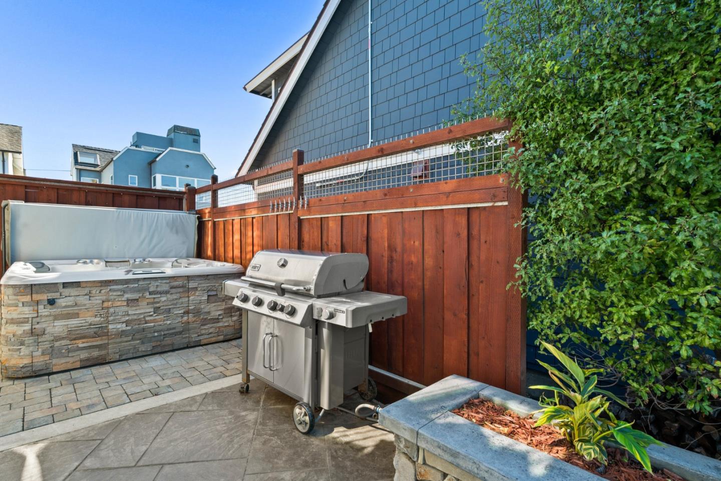 Detail Gallery Image 55 of 70 For 2974 E Cliff Dr, Santa Cruz,  CA 95062 - 3 Beds | 3 Baths