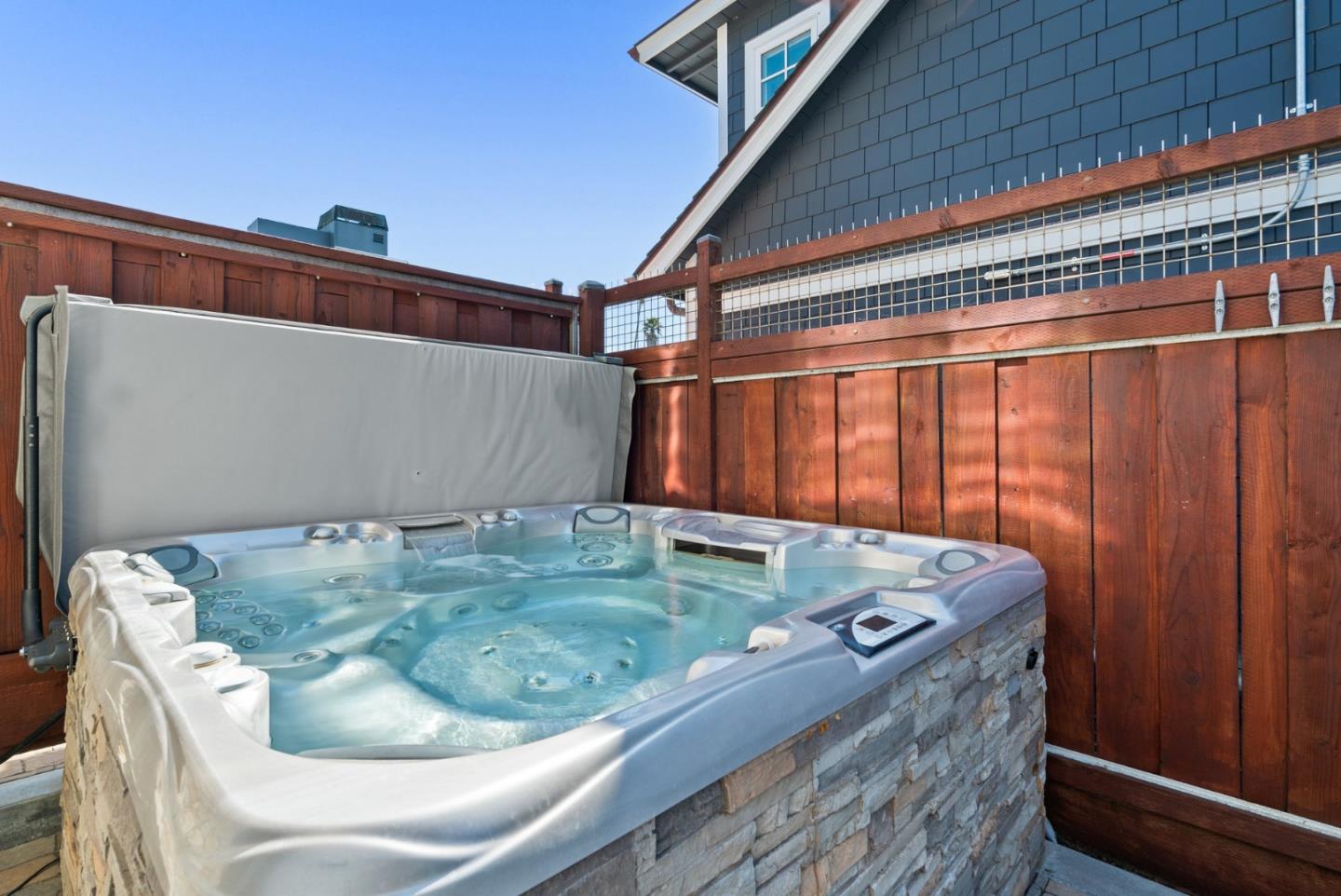 Detail Gallery Image 56 of 70 For 2974 E Cliff Dr, Santa Cruz,  CA 95062 - 3 Beds | 3 Baths