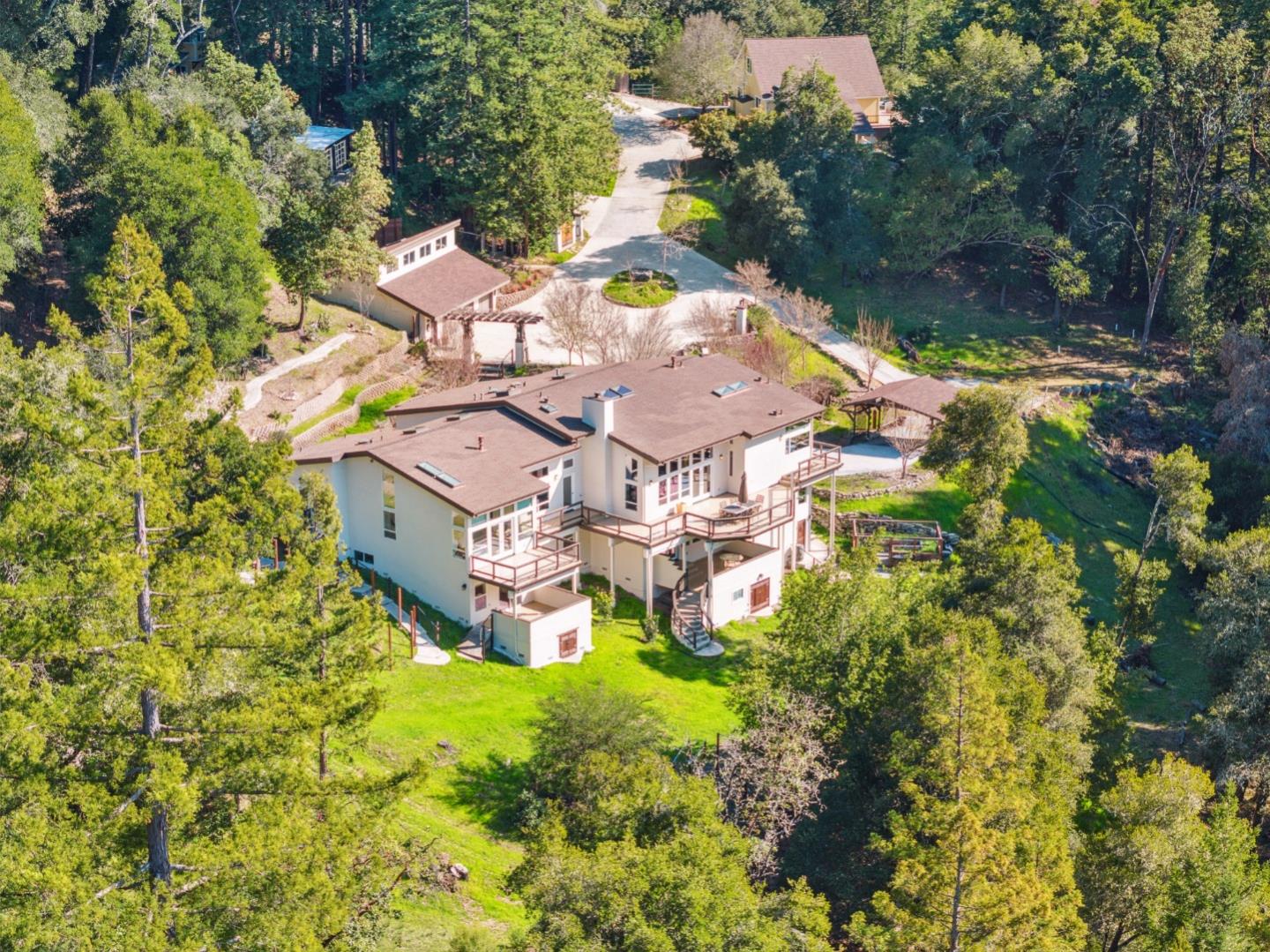 Detail Gallery Image 1 of 192 For 400 Dorrance Rd, Boulder Creek,  CA 95006 - 4 Beds | 5 Baths