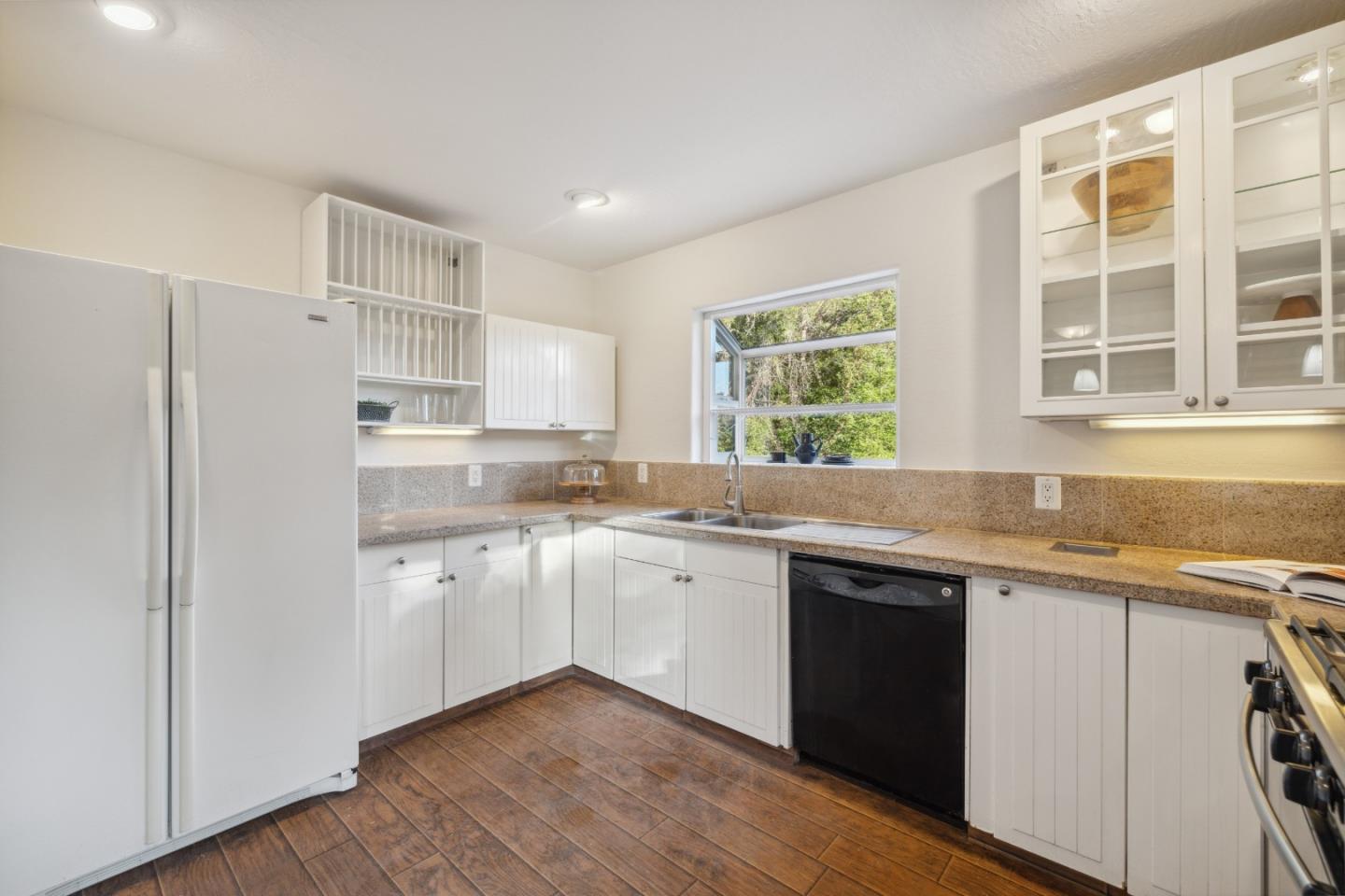 Detail Gallery Image 121 of 192 For 400 Dorrance Rd, Boulder Creek,  CA 95006 - 4 Beds | 5 Baths