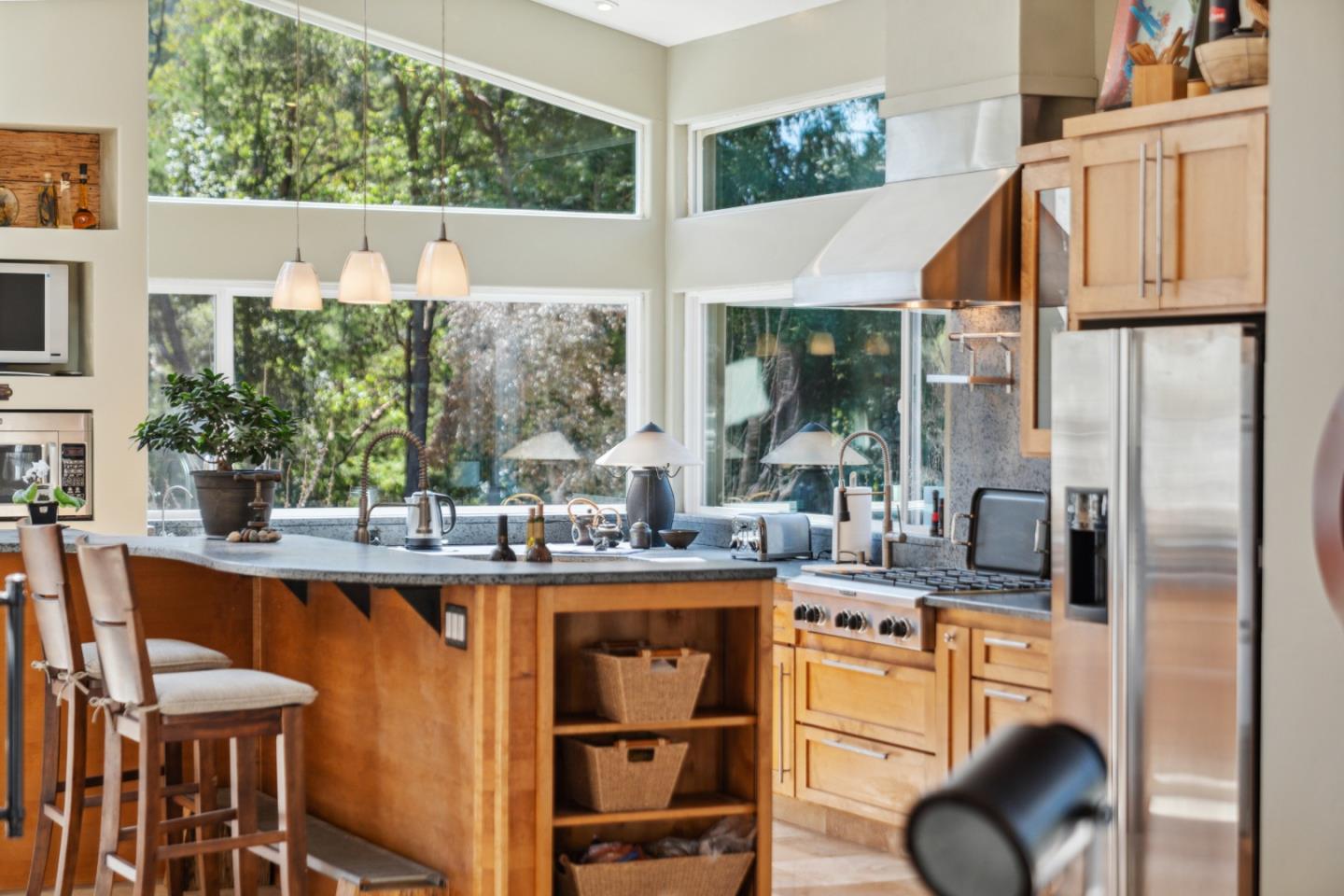 Detail Gallery Image 17 of 192 For 400 Dorrance Rd, Boulder Creek,  CA 95006 - 4 Beds | 5 Baths