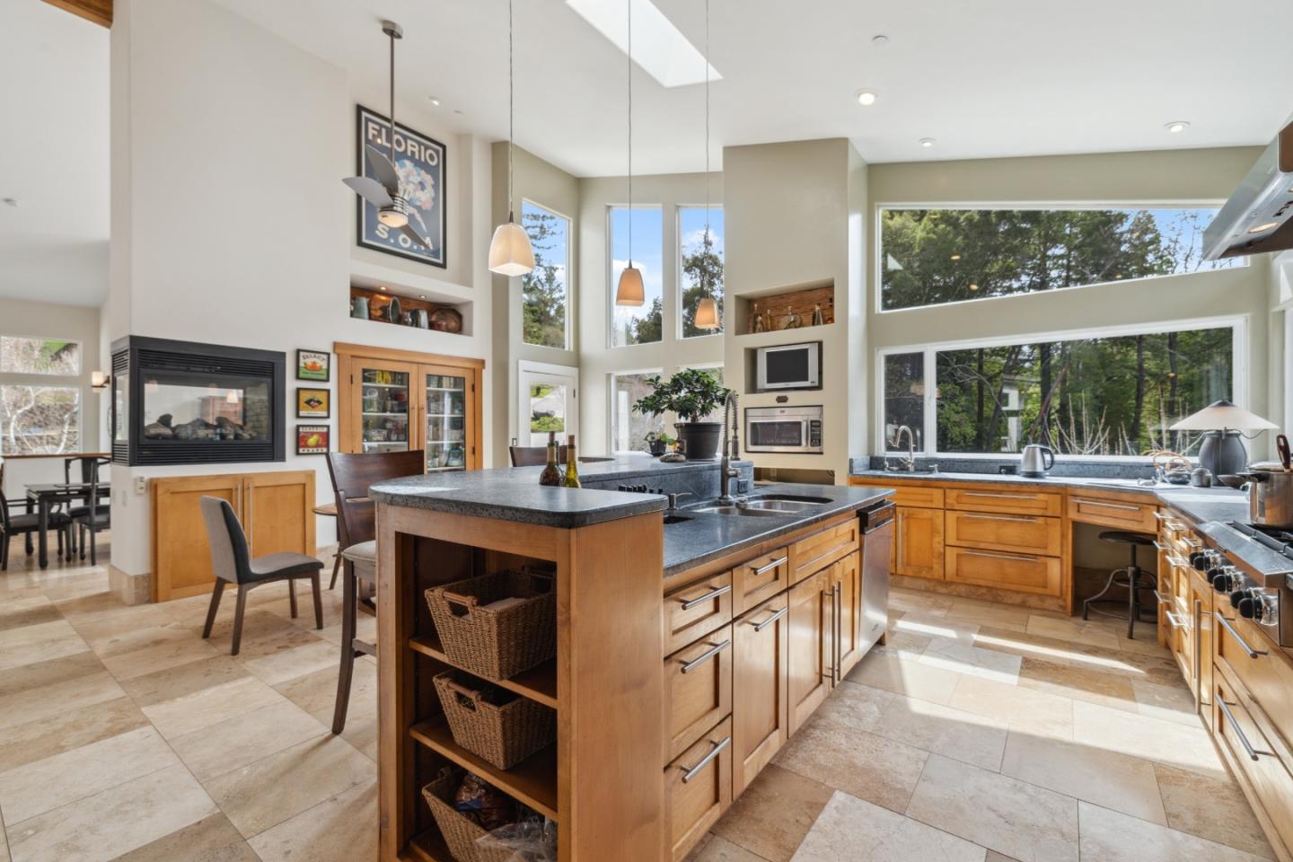 Detail Gallery Image 18 of 192 For 400 Dorrance Rd, Boulder Creek,  CA 95006 - 4 Beds | 5 Baths