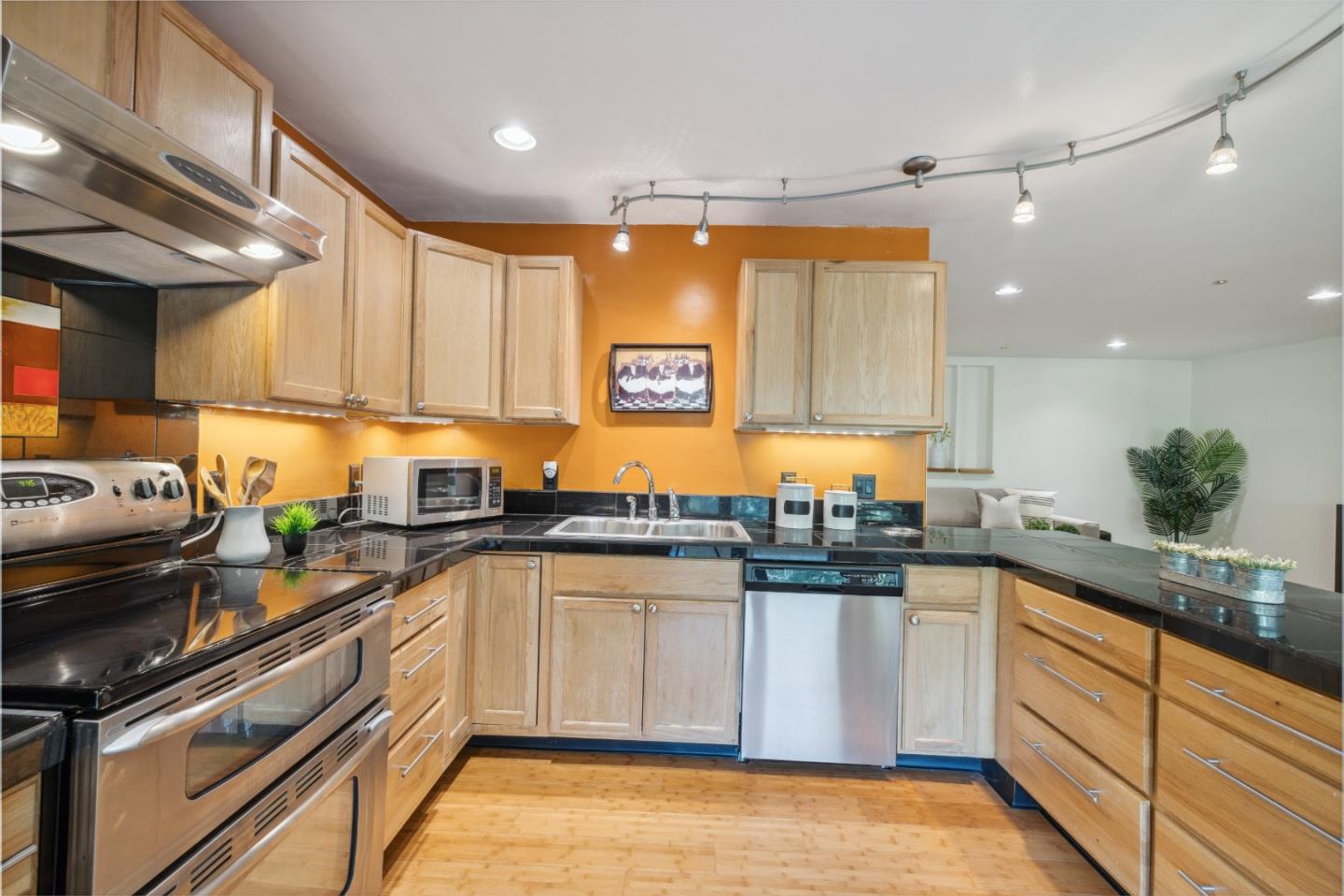 Detail Gallery Image 69 of 192 For 400 Dorrance Rd, Boulder Creek,  CA 95006 - 4 Beds | 5 Baths