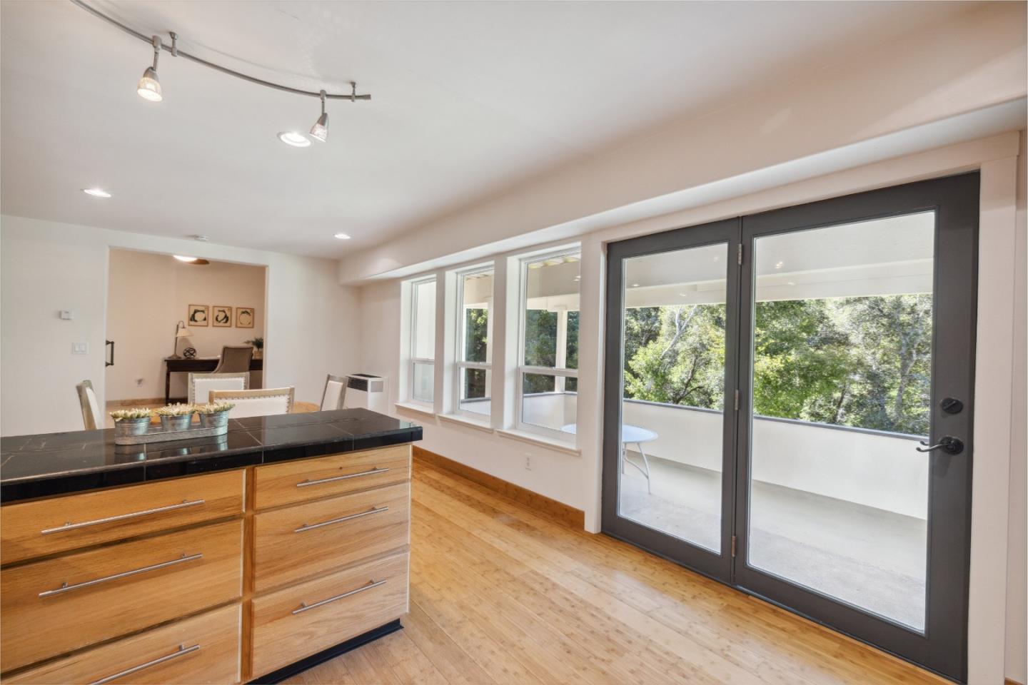 Detail Gallery Image 70 of 192 For 400 Dorrance Rd, Boulder Creek,  CA 95006 - 4 Beds | 5 Baths