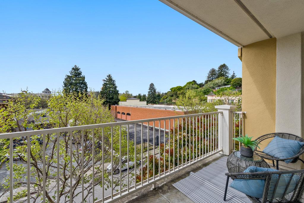 Detail Gallery Image 23 of 36 For 2030 N Pacific Ave #329,  Santa Cruz,  CA 95060 - 3 Beds | 2 Baths