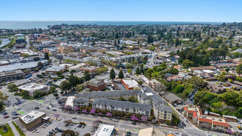 Detail Gallery Image 31 of 36 For 2030 N Pacific Ave #329,  Santa Cruz,  CA 95060 - 3 Beds | 2 Baths