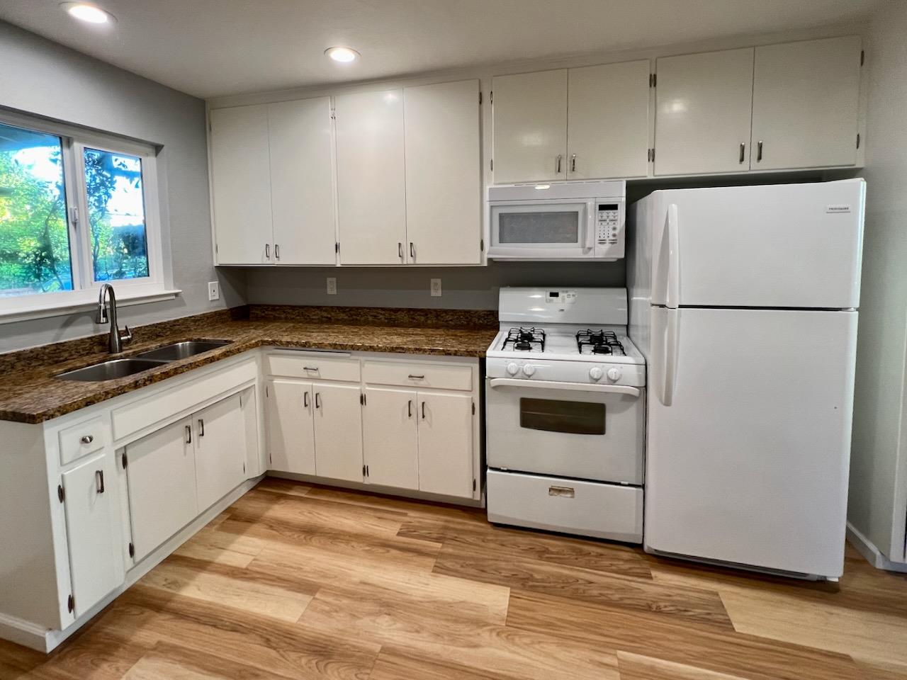 Detail Gallery Image 27 of 66 For 4805 Topaz St, Capitola,  CA 95010 - – Beds | – Baths