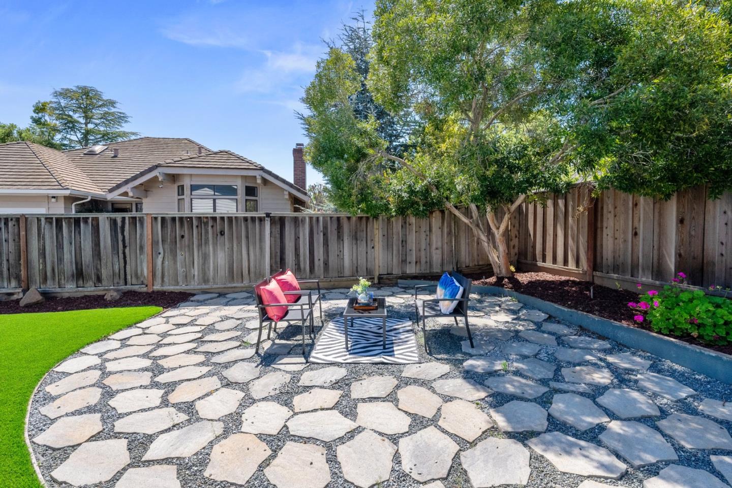 Detail Gallery Image 72 of 84 For 10189 Byerly Ct, Cupertino,  CA 95014 - 3 Beds | 2/1 Baths