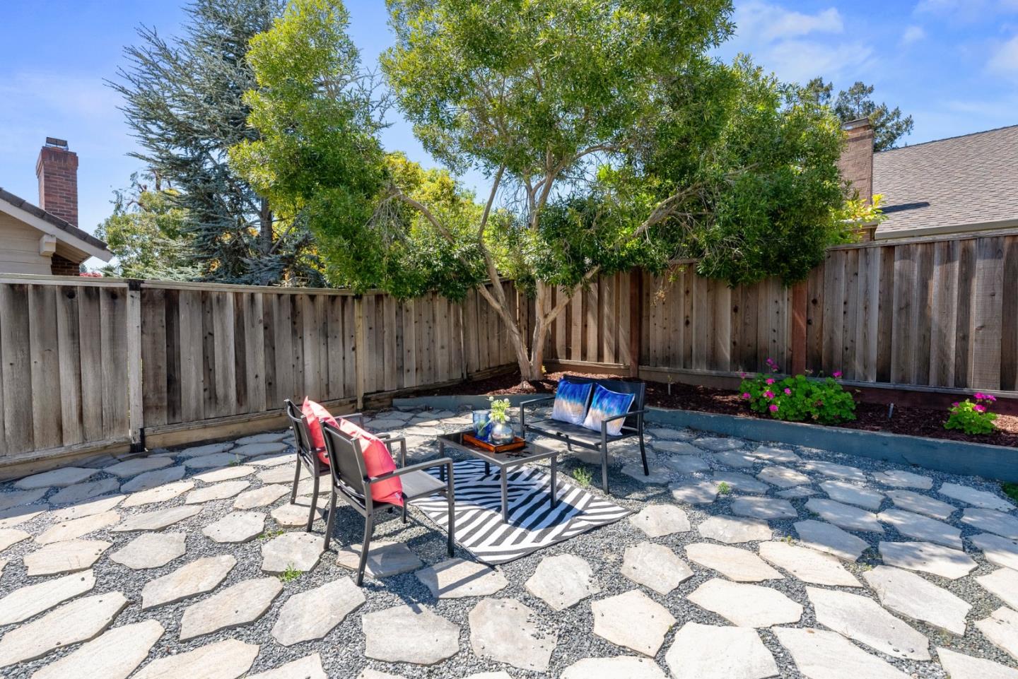 Detail Gallery Image 73 of 84 For 10189 Byerly Ct, Cupertino,  CA 95014 - 3 Beds | 2/1 Baths