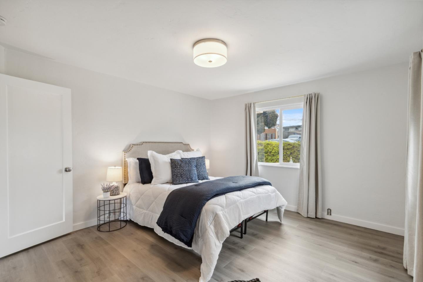 Detail Gallery Image 11 of 27 For 1257 Judson St, Seaside,  CA 93955 - 2 Beds | 2 Baths