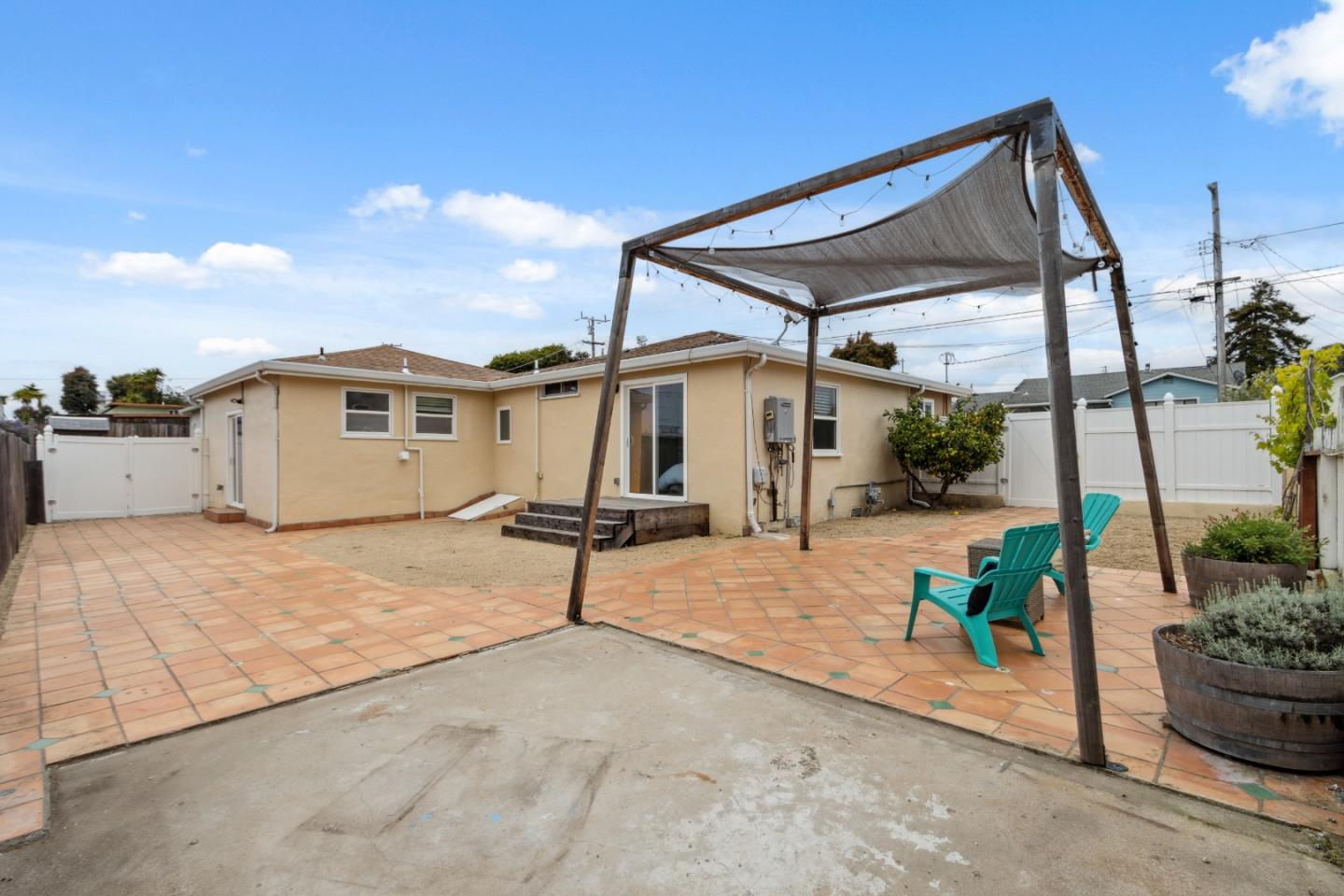 Detail Gallery Image 20 of 27 For 1257 Judson St, Seaside,  CA 93955 - 2 Beds | 2 Baths