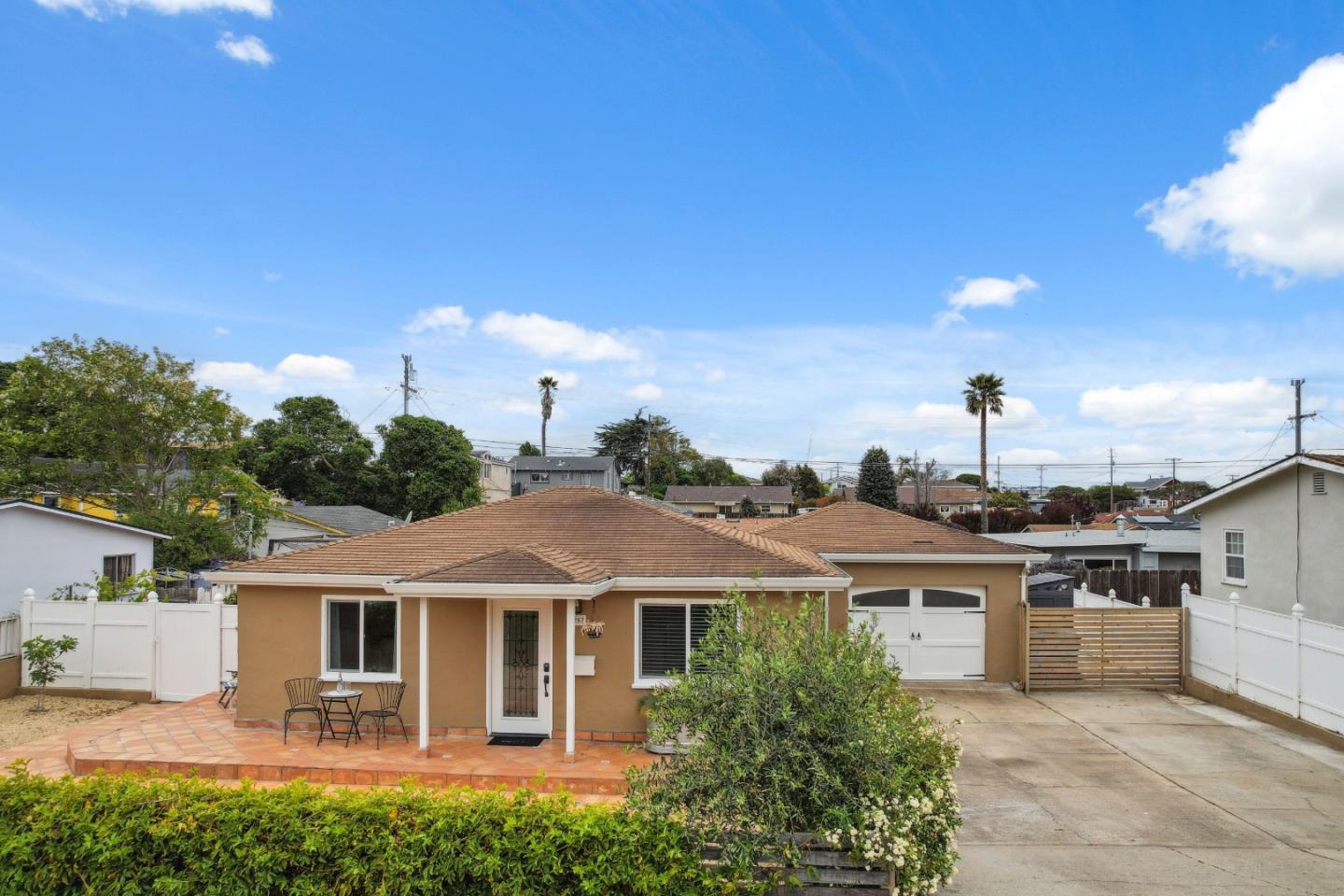 Detail Gallery Image 23 of 27 For 1257 Judson St, Seaside,  CA 93955 - 2 Beds | 2 Baths