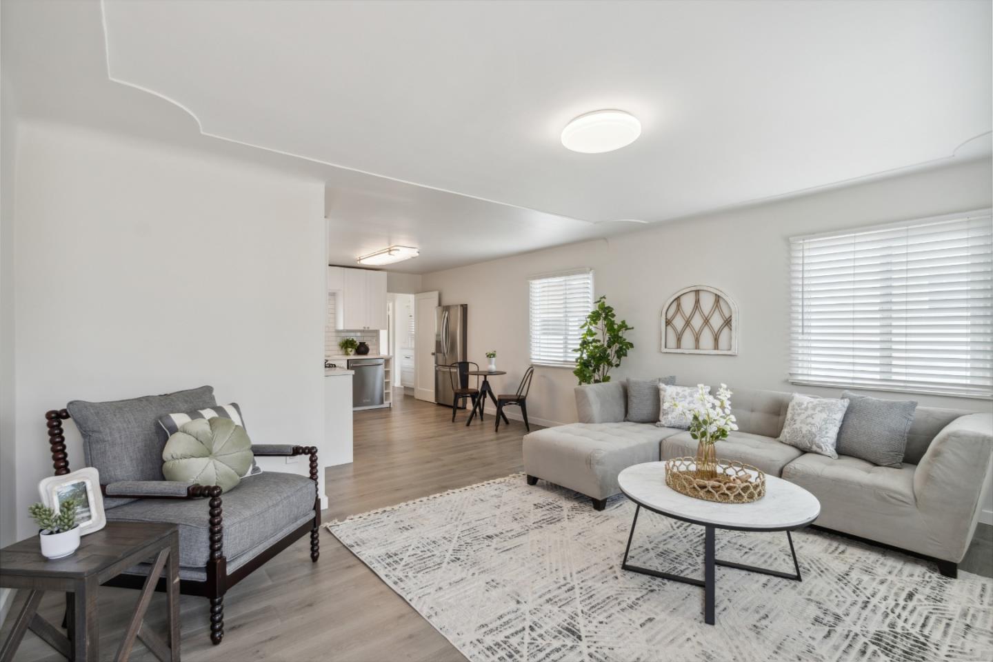 Detail Gallery Image 5 of 27 For 1257 Judson St, Seaside,  CA 93955 - 2 Beds | 2 Baths