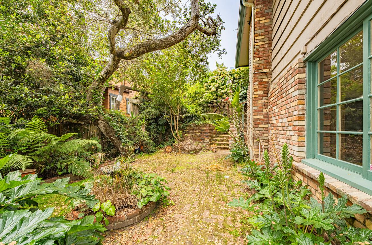 Detail Gallery Image 41 of 52 For 2 Se 8th Ave & Forest Rd, Carmel,  CA 93921 - 3 Beds | 2 Baths
