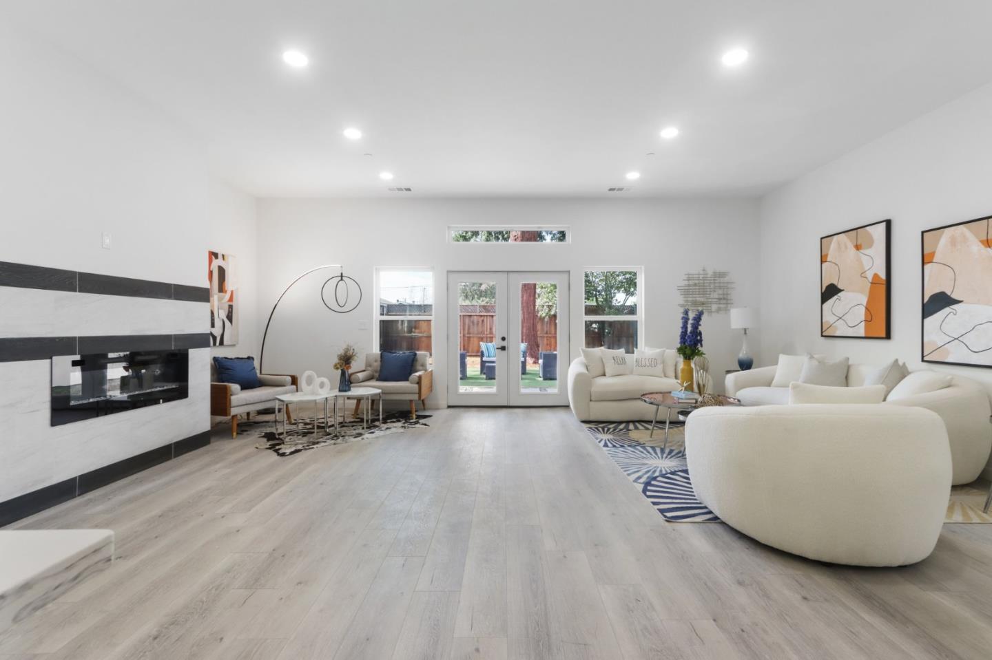 Detail Gallery Image 2 of 30 For 871 Menker, San Jose,  CA 95128 - 5 Beds | 4 Baths
