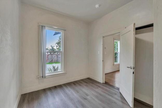 Detail Gallery Image 3 of 17 For 419 Barson St, Santa Cruz,  CA 95060 - 2 Beds | 1/1 Baths