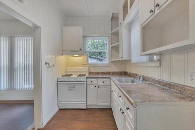 Detail Gallery Image 5 of 17 For 419 Barson St, Santa Cruz,  CA 95060 - 2 Beds | 1/1 Baths