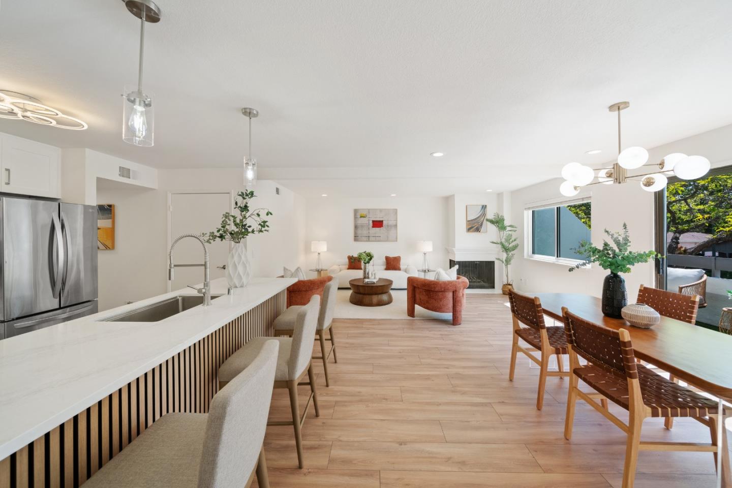 Detail Gallery Image 6 of 34 For 509 Sierra Vista Ave #2,  Mountain View,  CA 94043 - 2 Beds | 2 Baths