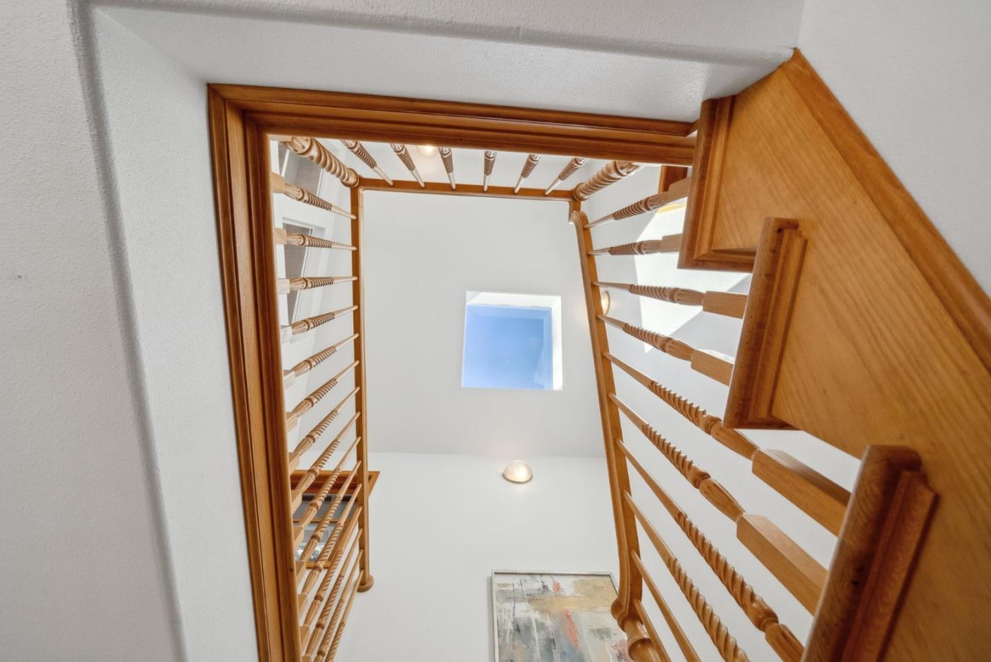 Detail Gallery Image 25 of 58 For 24751 Hutchinson Rd, Los Gatos,  CA 95033 - 6 Beds | 3/1 Baths
