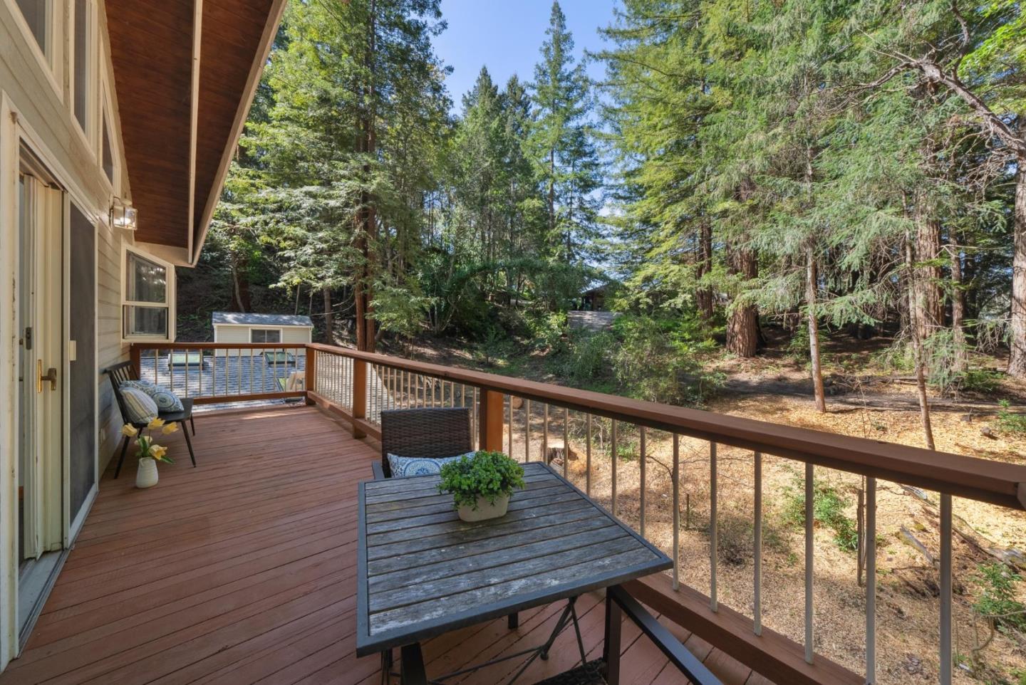 Detail Gallery Image 30 of 58 For 24751 Hutchinson Rd, Los Gatos,  CA 95033 - 6 Beds | 3/1 Baths